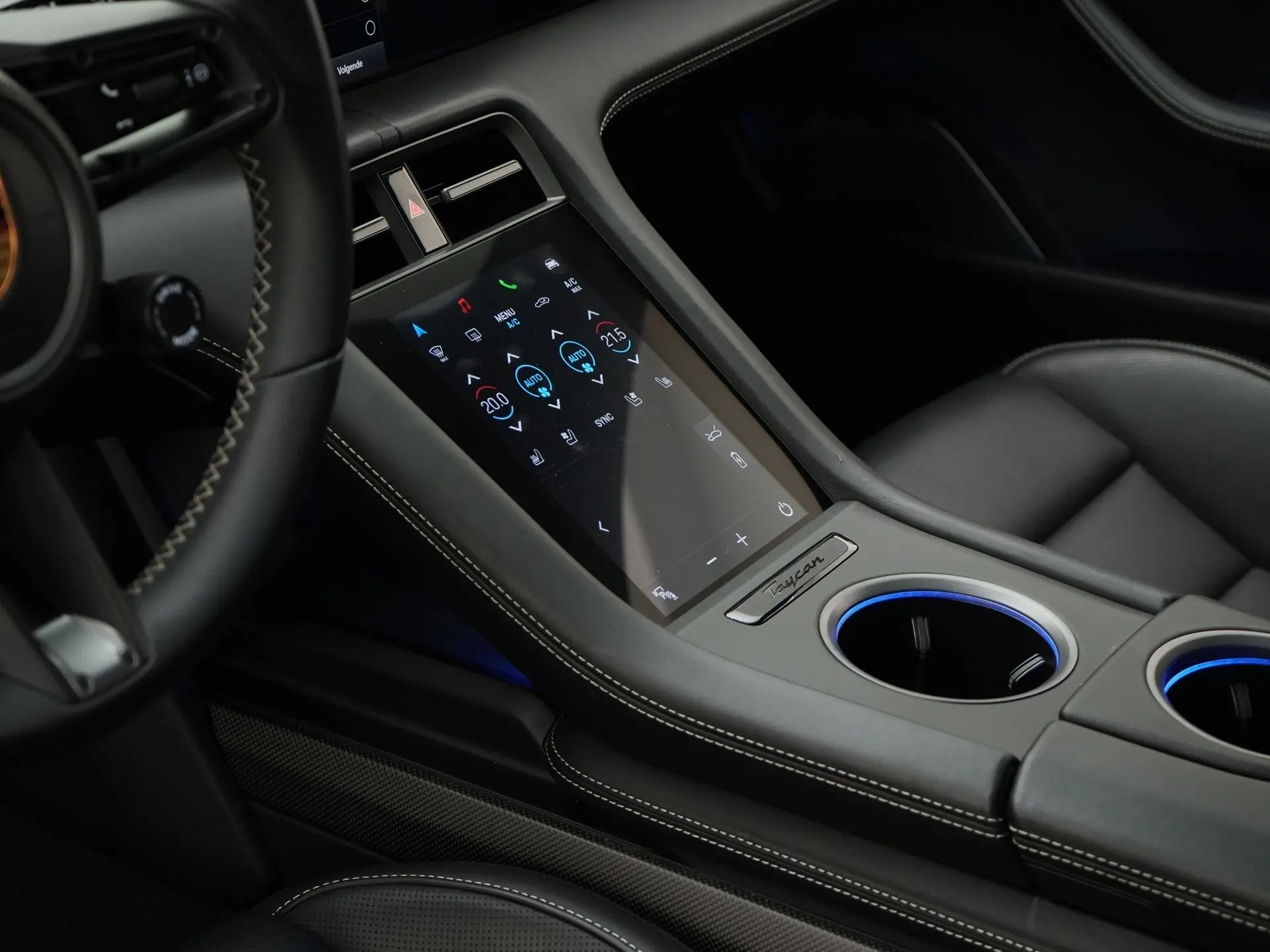 Taycan Turbo S Sport Turismo