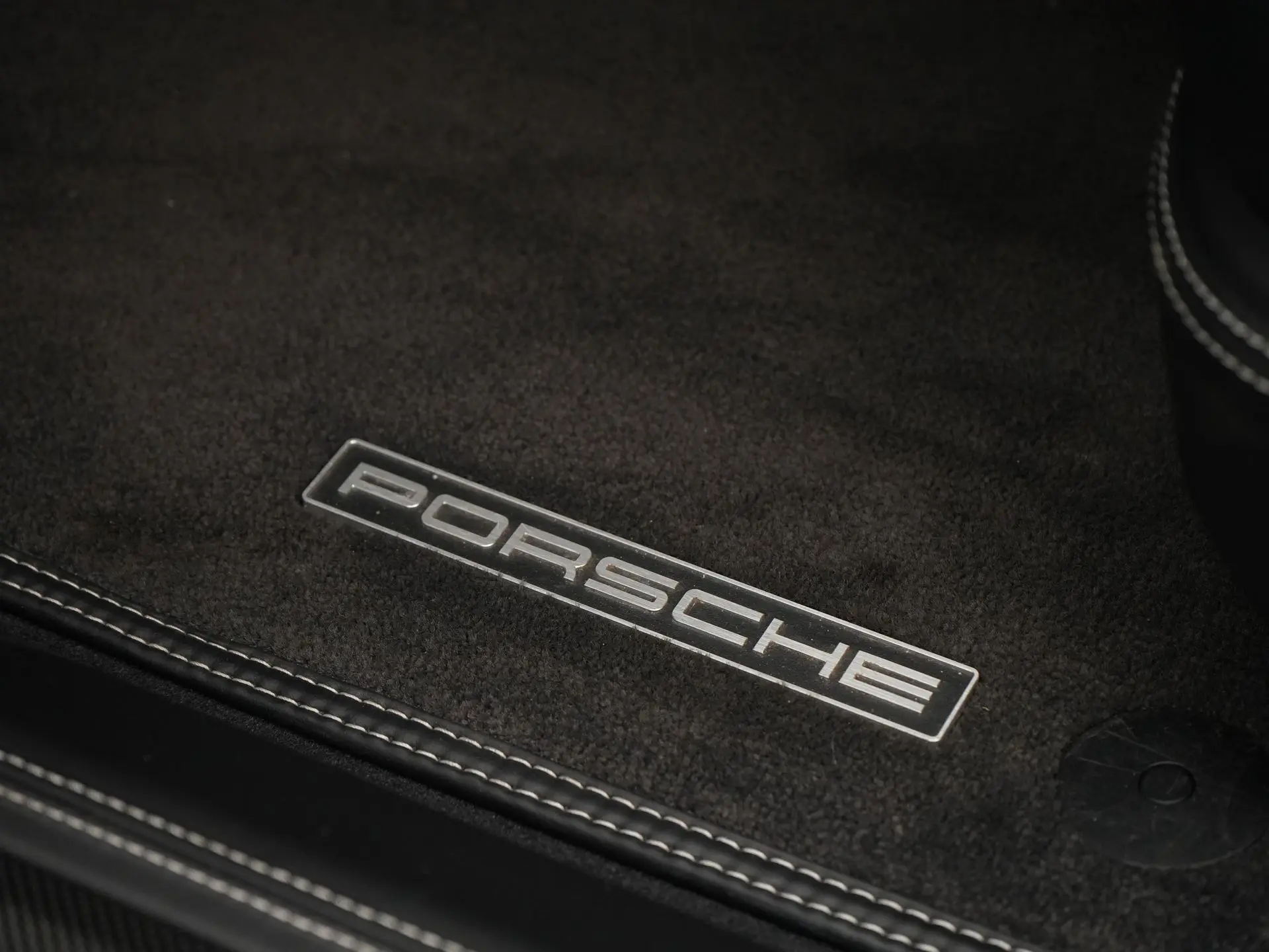 Taycan Turbo S Sport Turismo