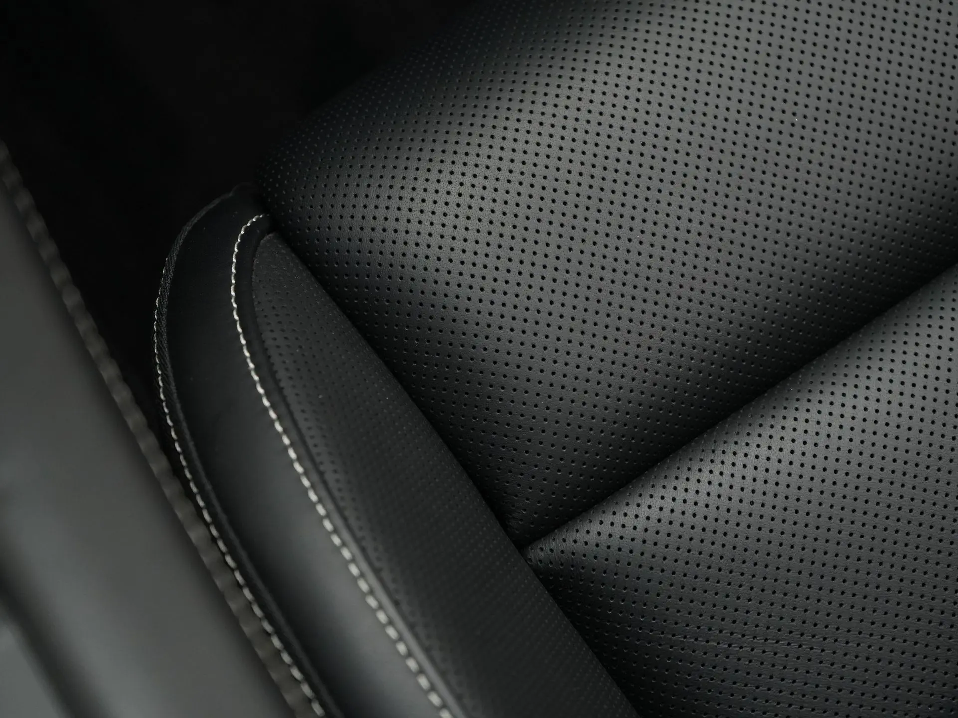 Taycan Turbo S Sport Turismo