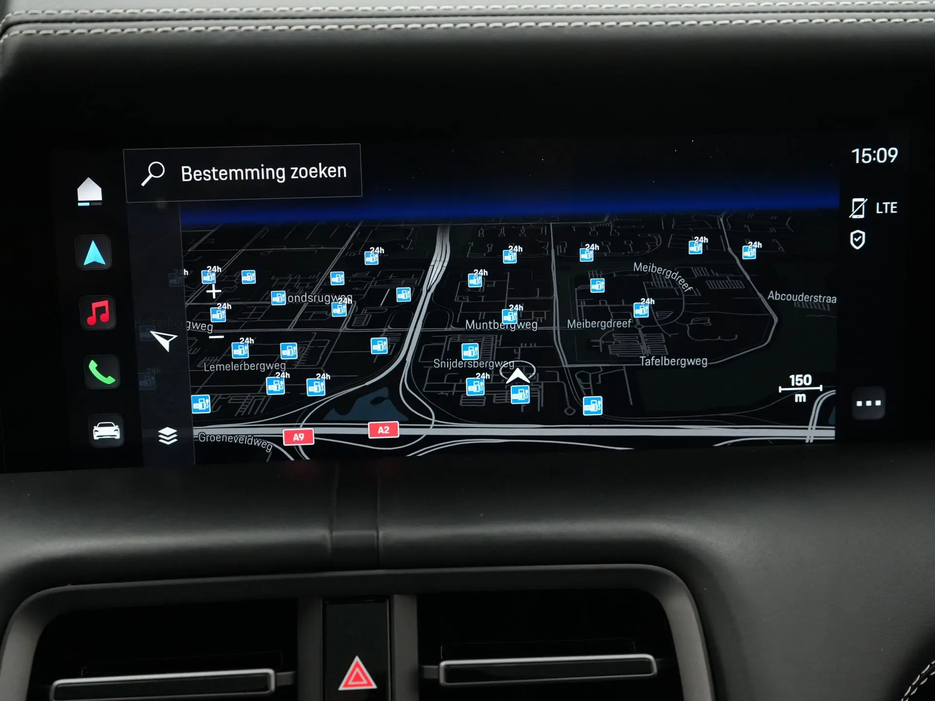 Taycan Turbo S Sport Turismo