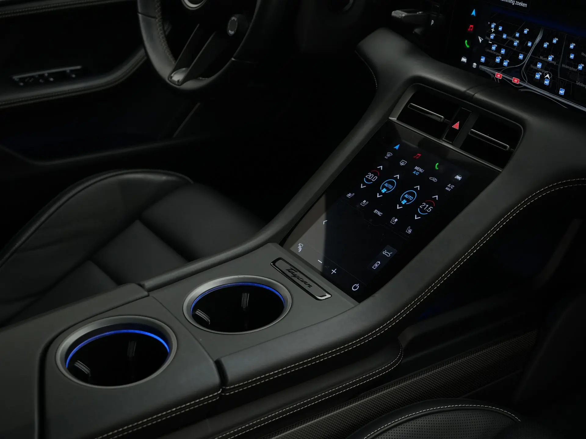 Taycan Turbo S Sport Turismo