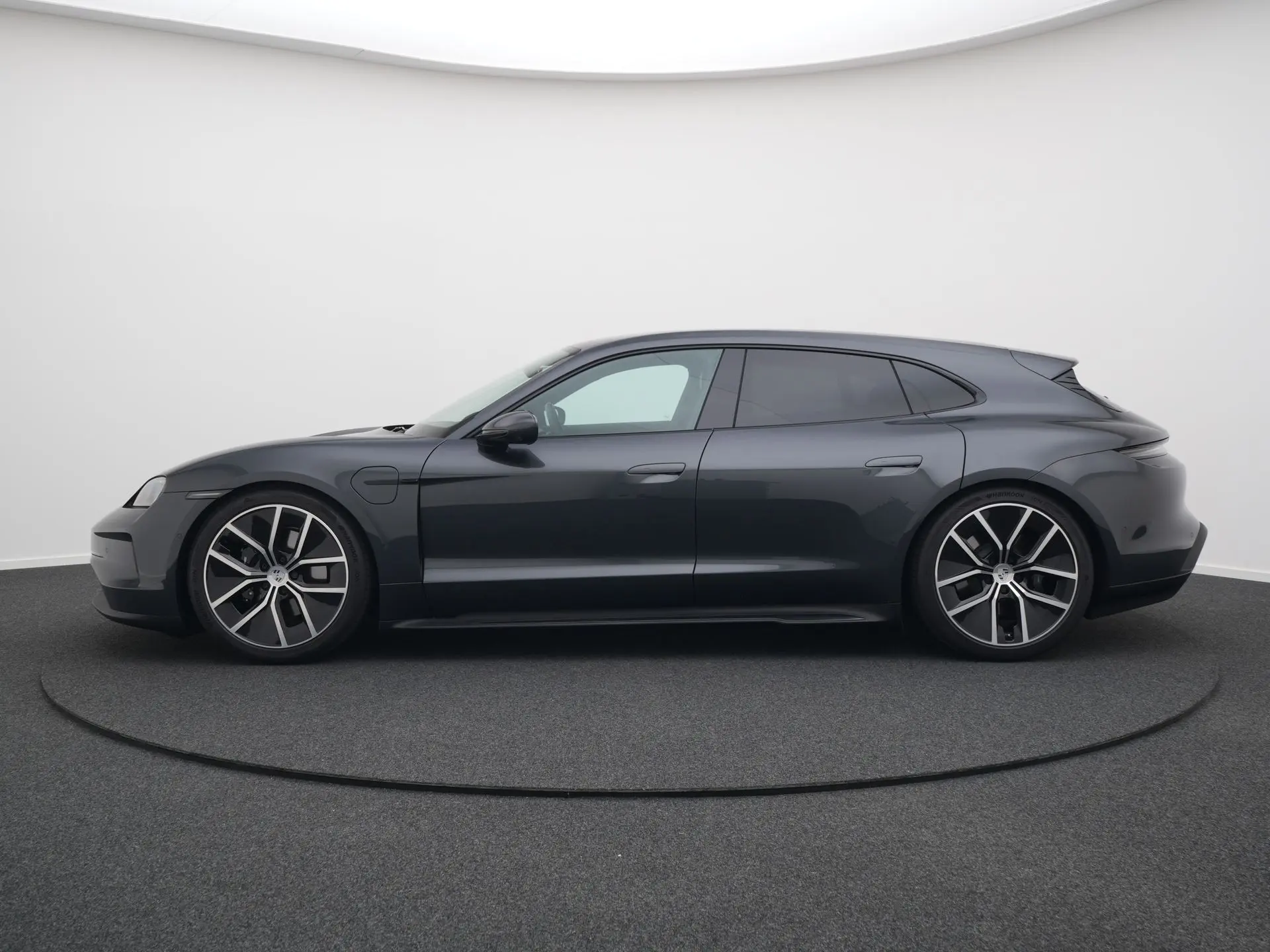 Taycan Sport Tursimo