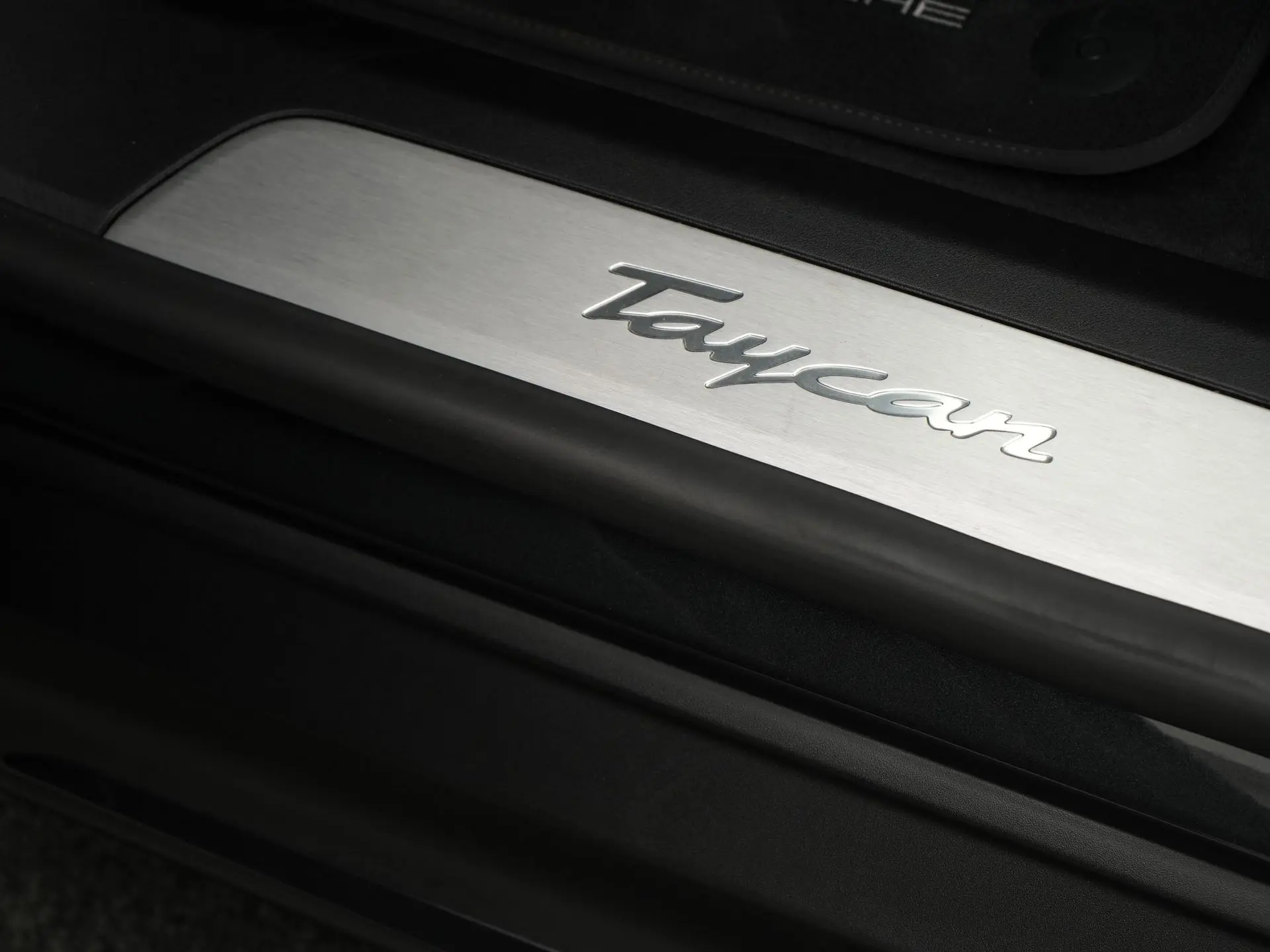 Taycan Sport Tursimo