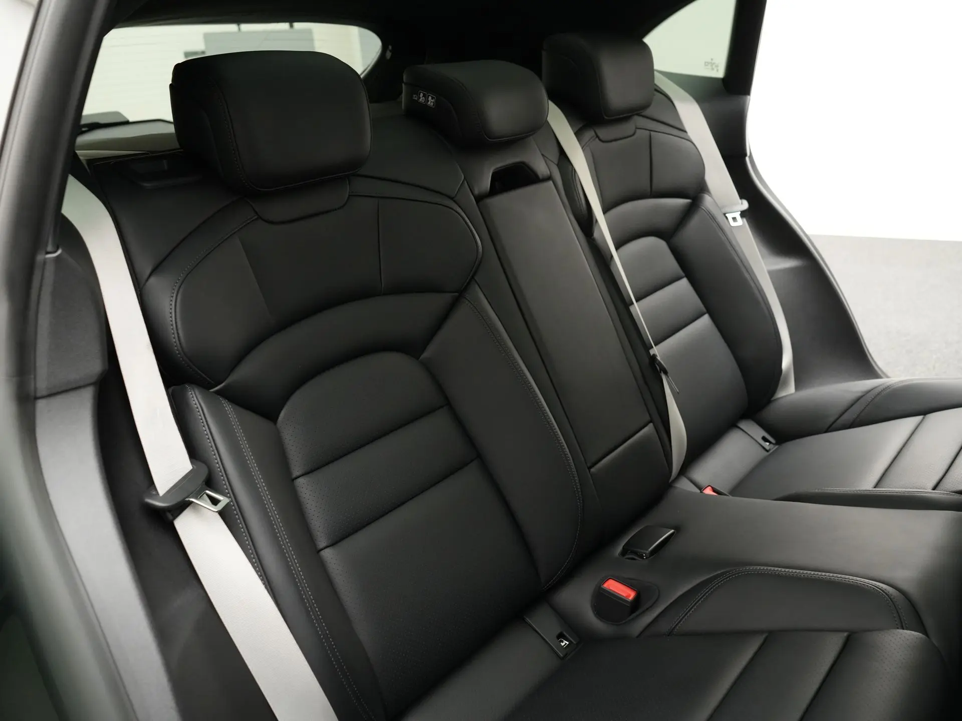 Taycan Sport Tursimo