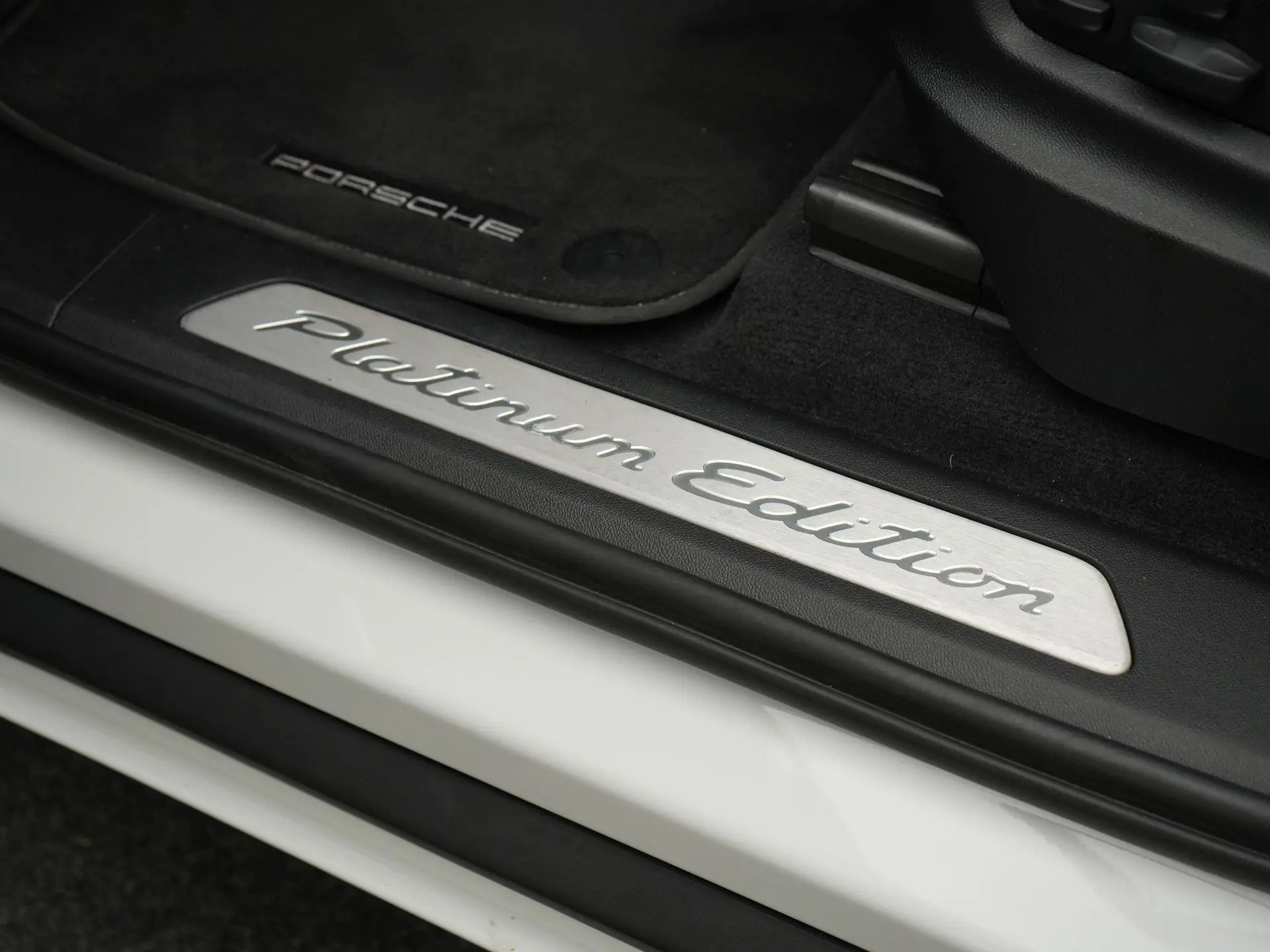 Cayenne E-Hybrid Platinum Edition