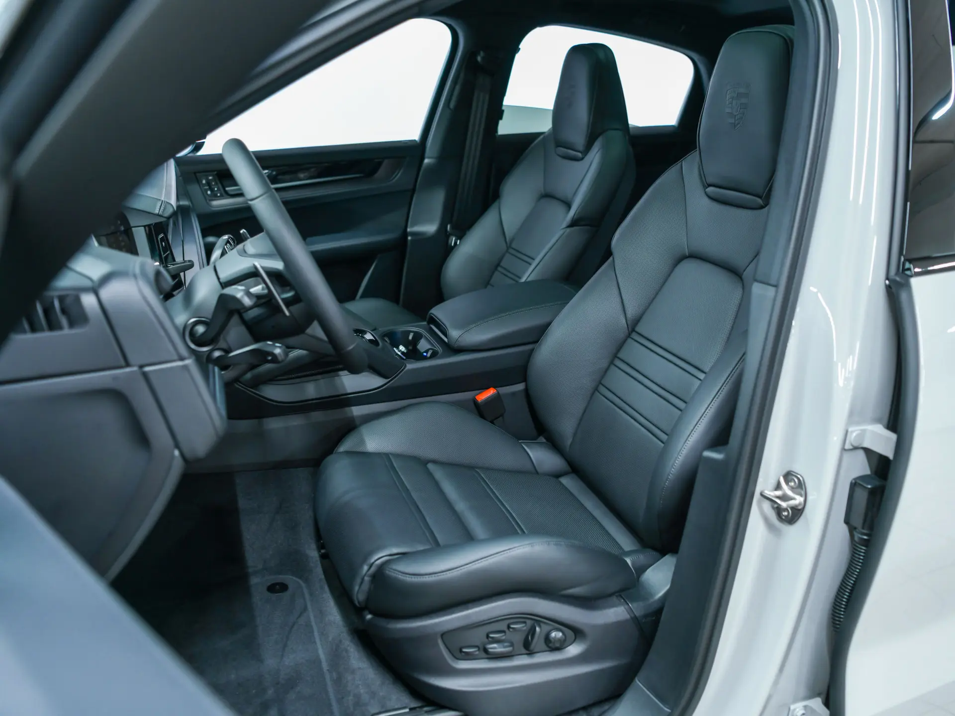 Cayenne E-Hybrid Black Edition Coupe