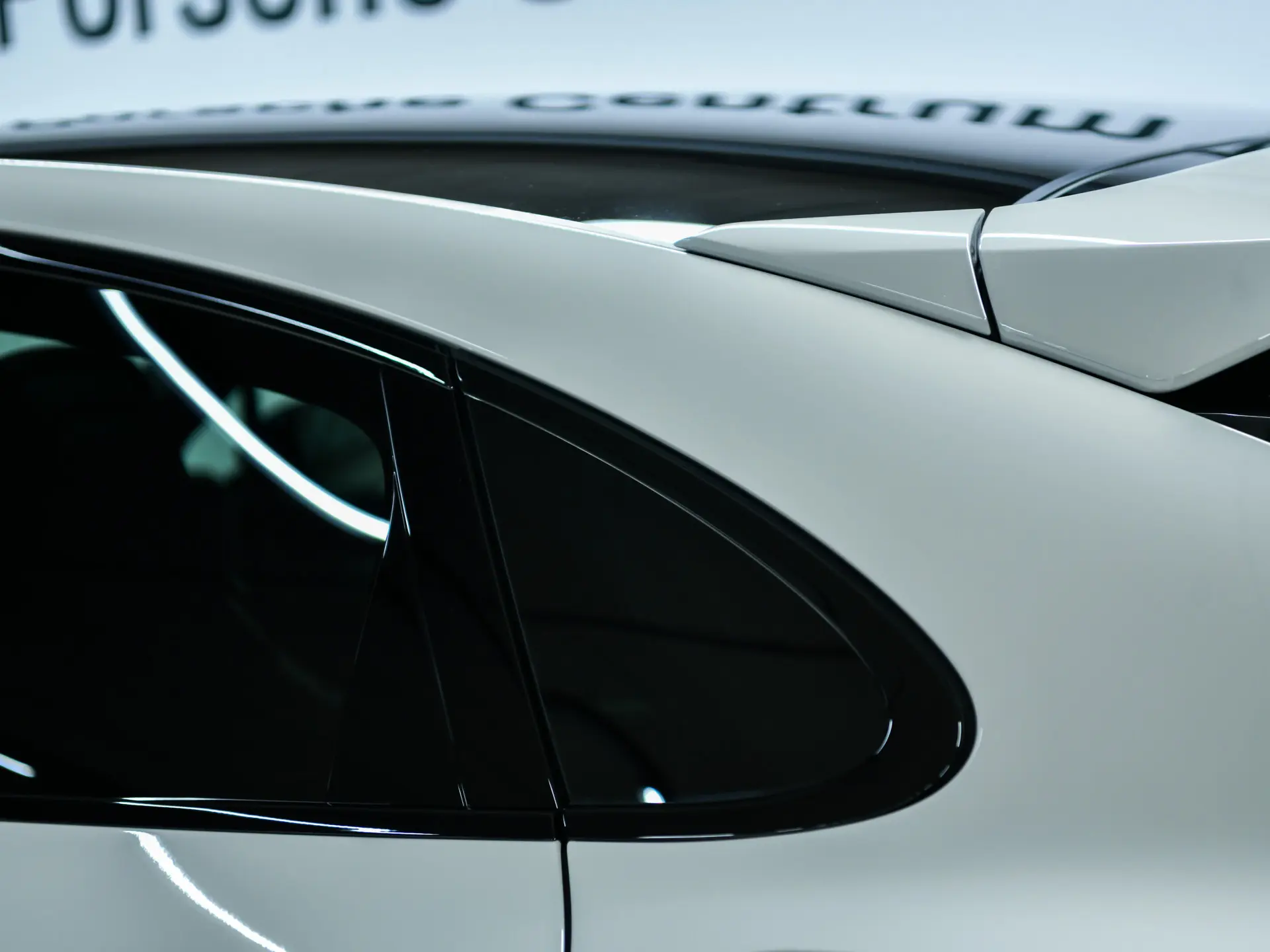 Cayenne E-Hybrid Black Edition Coupe