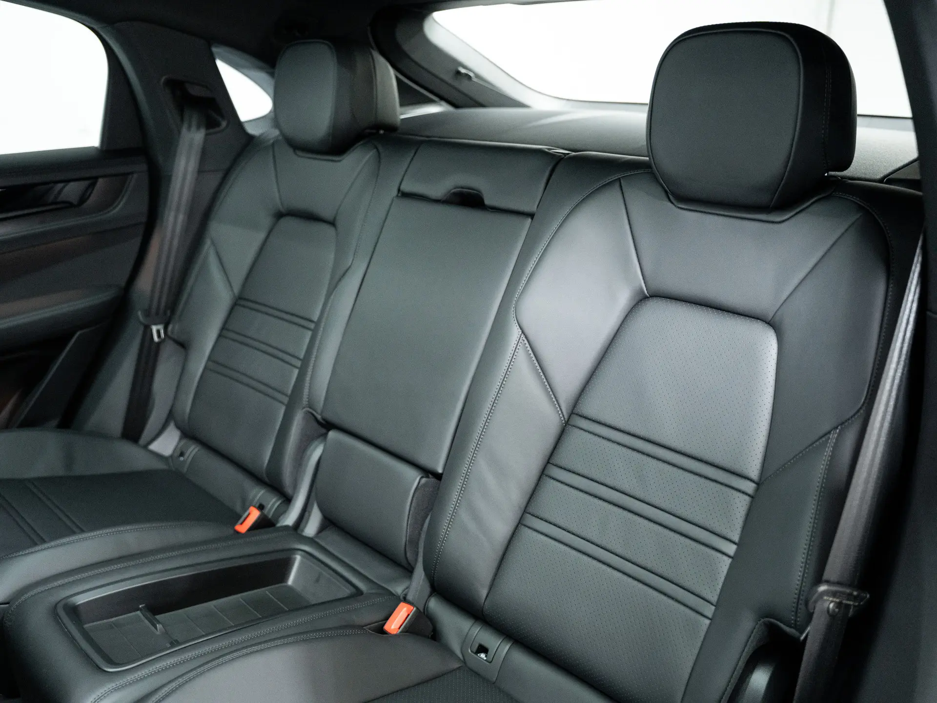 Cayenne E-Hybrid Black Edition Coupé