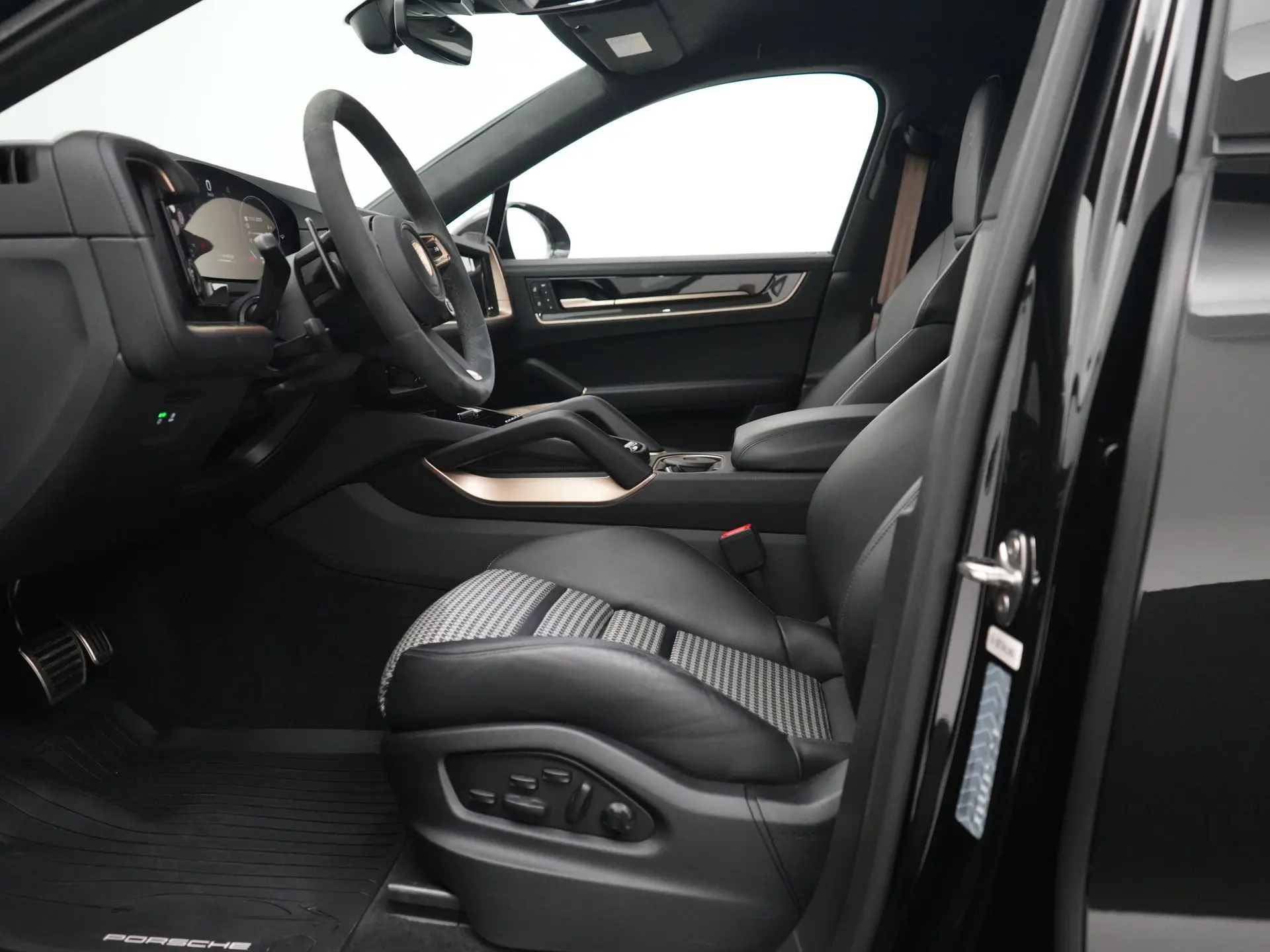 Cayenne E-Hybrid Coupé