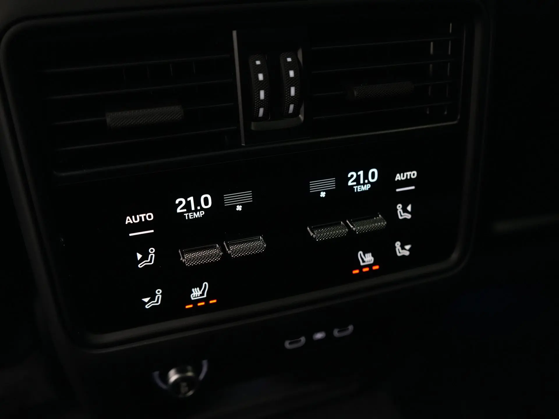 Cayenne E-Hybrid Black Edition Coupé