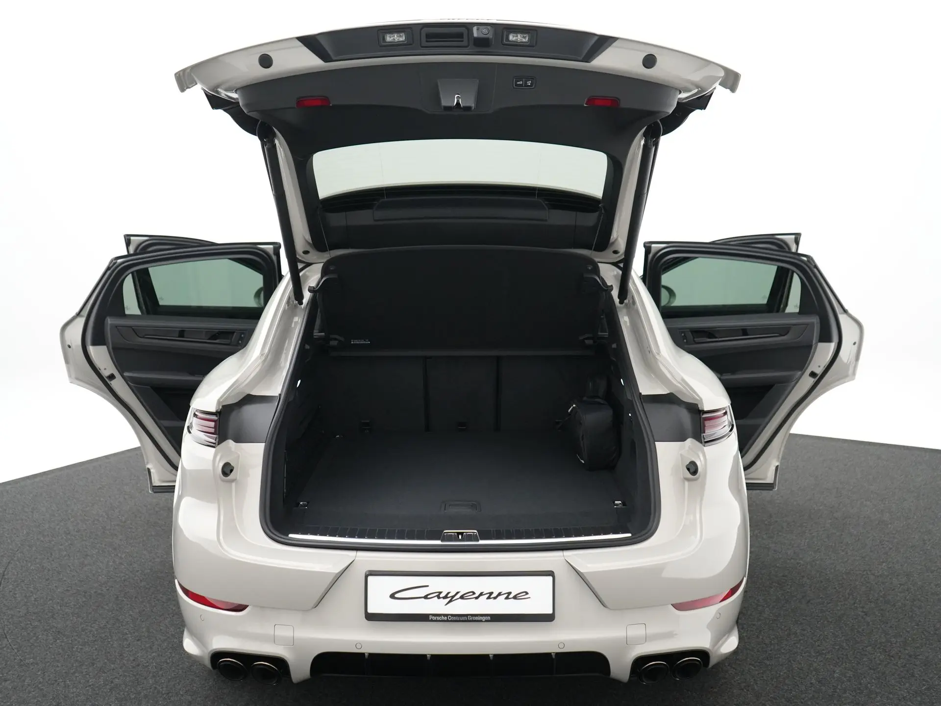 Cayenne E-Hybrid Black Edition Coupé