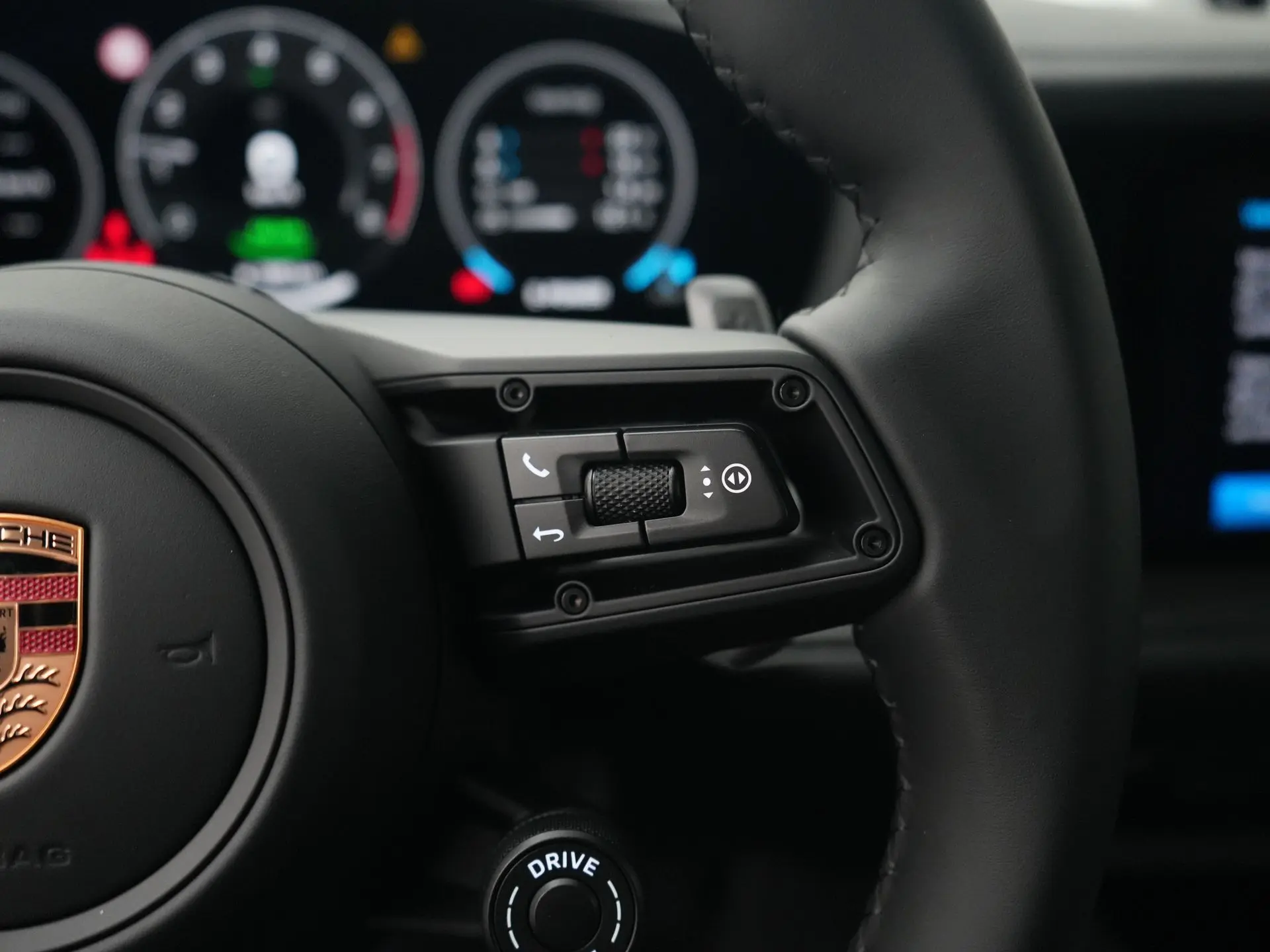 Cayenne E-Hybrid Black Edition