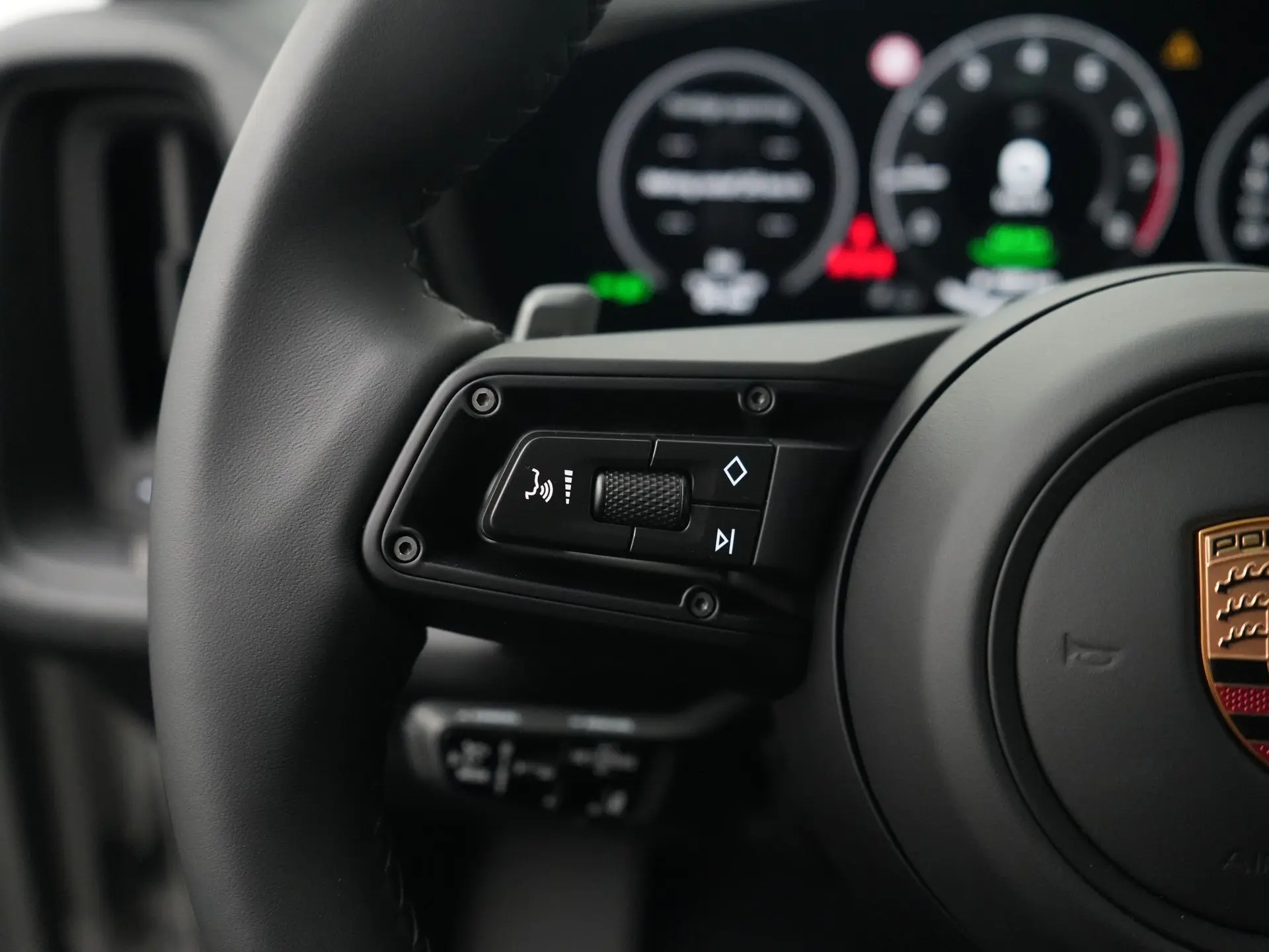 Cayenne E-Hybrid Black Edition