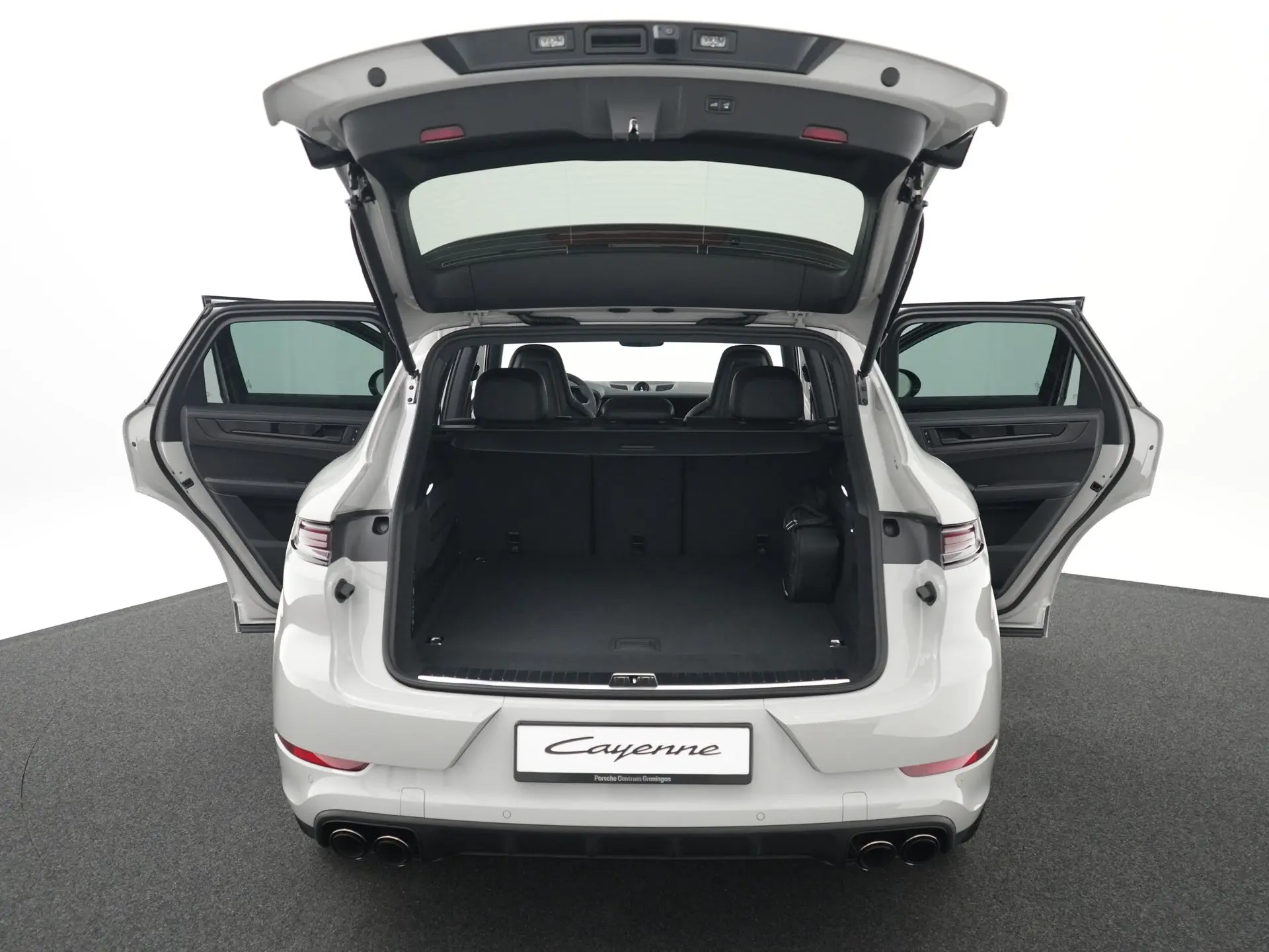 Cayenne E-Hybrid Black Edition