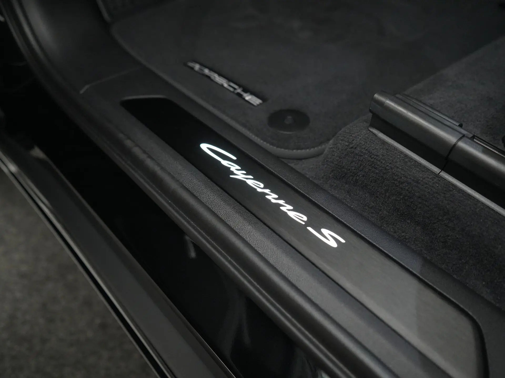 Cayenne S E-Hybrid Black Edition