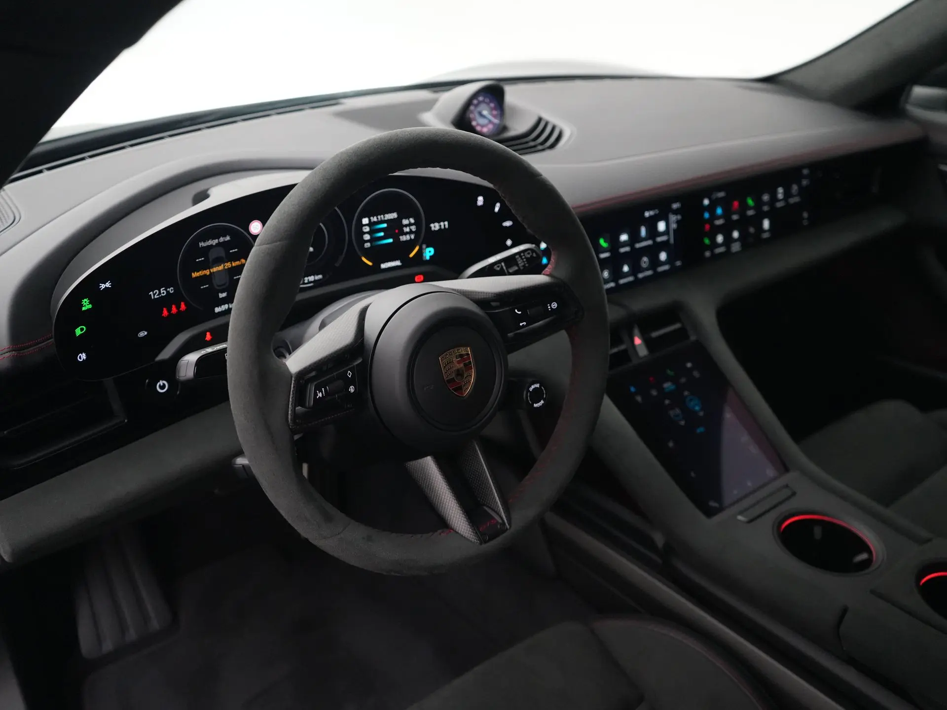 Taycan Sport Turismo GTS