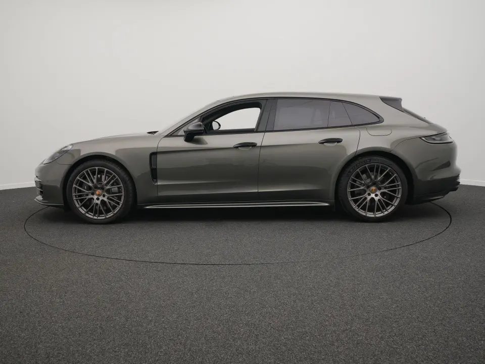 Porsche Panamera 4 E-Hybrid Sport Turismo Platinum Edition