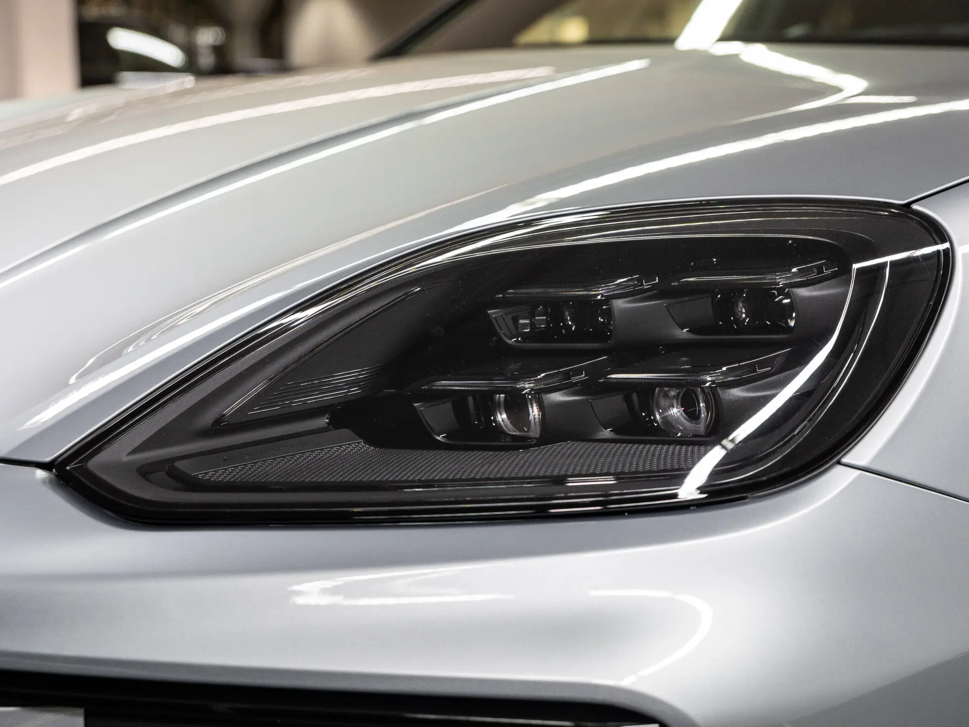 Cayenne E-Hybrid Black Edition Coupé