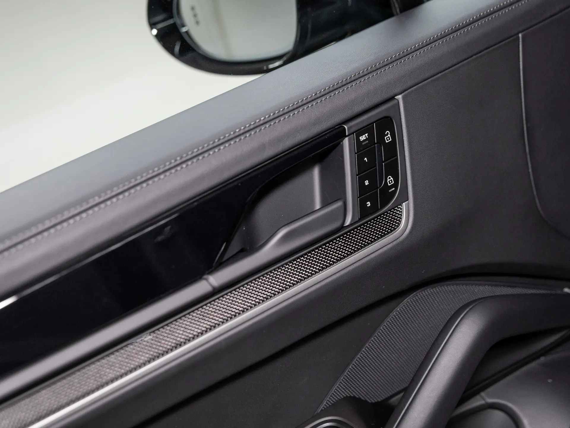 Cayenne E-Hybrid Black Edition Coupé