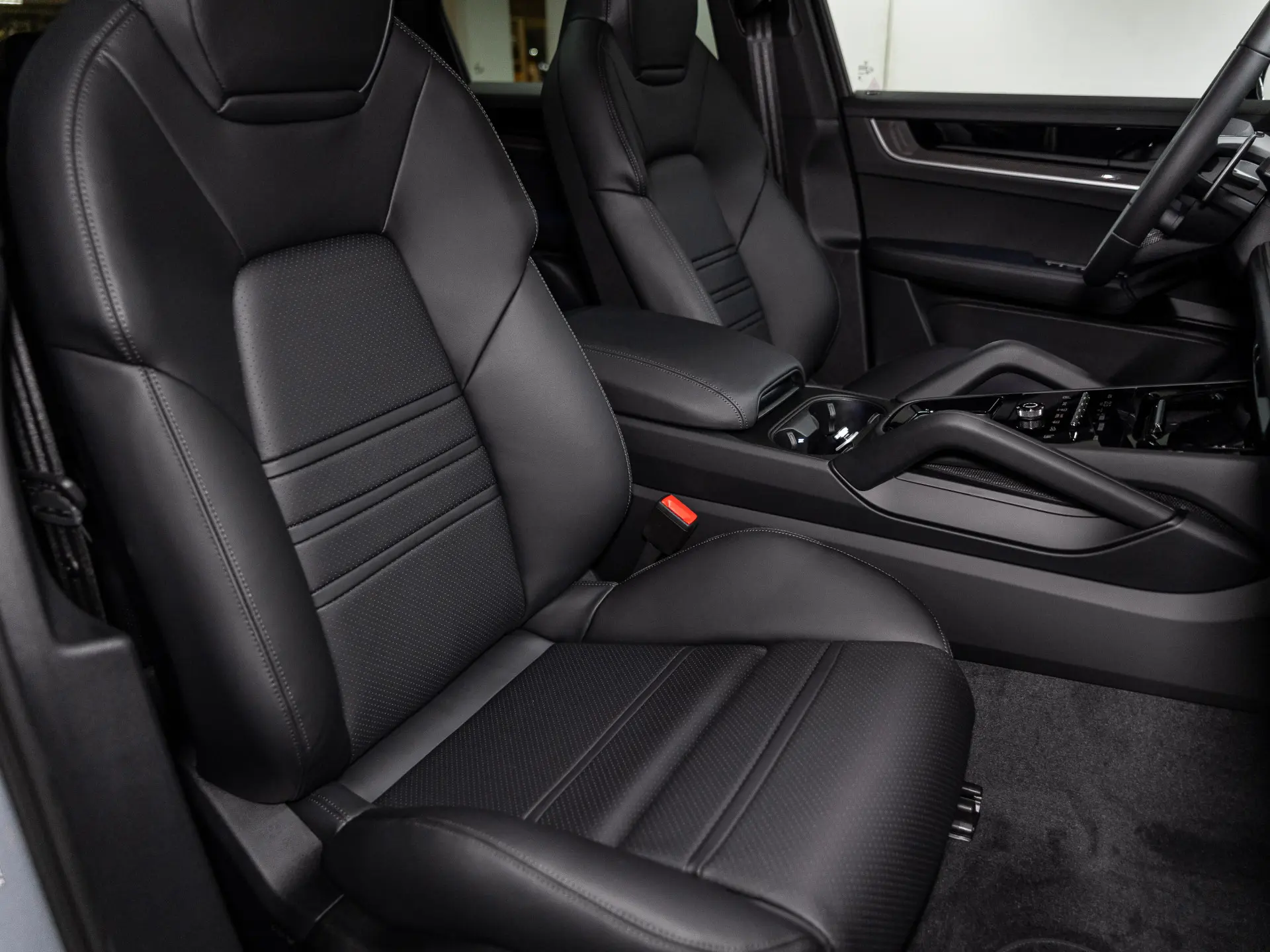 Cayenne E-Hybrid Black Edition Coupé