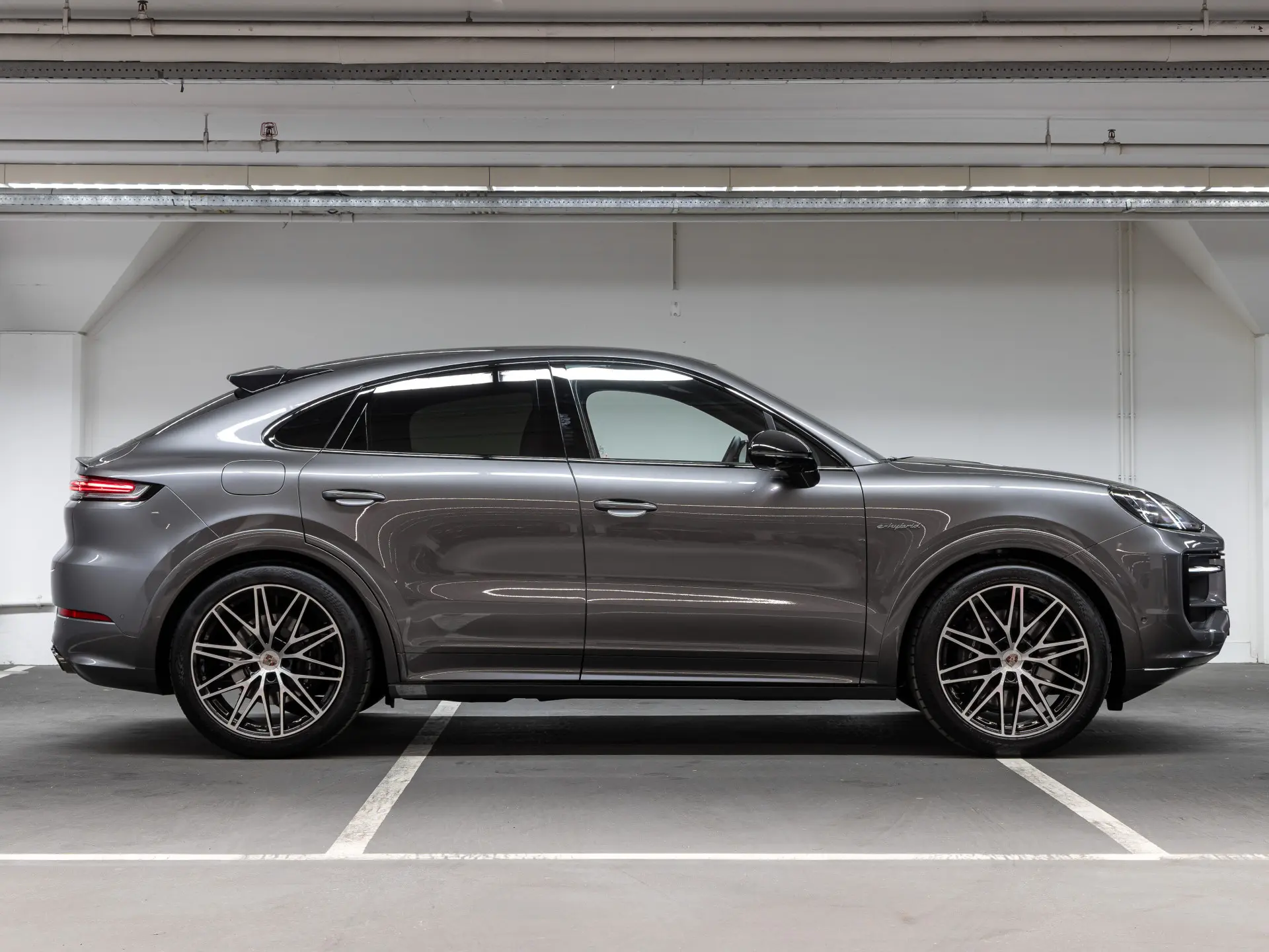 Cayenne E-Hybrid Black Edition Coupé