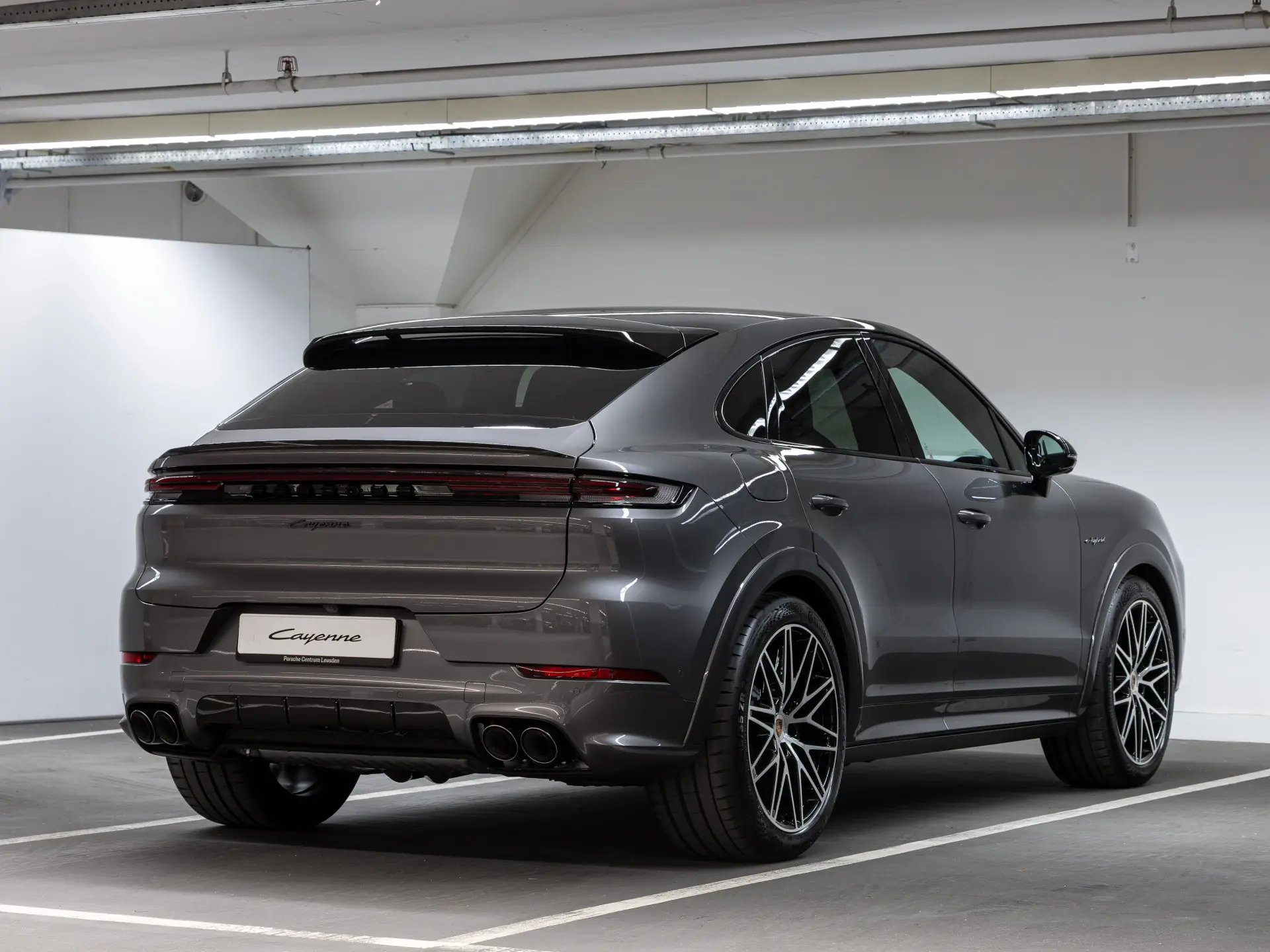 Cayenne E-Hybrid Black Edition Coupé