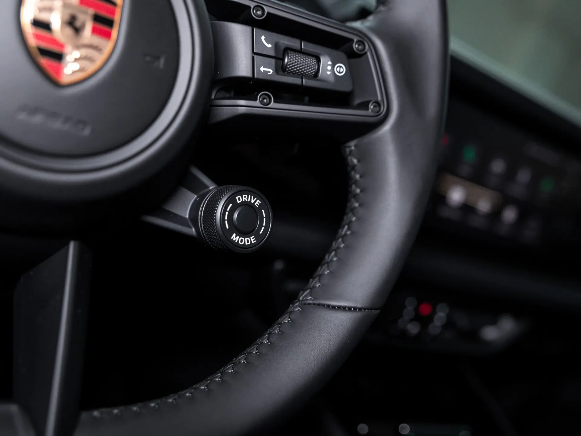 Cayenne E-Hybrid Black Edition Coupé