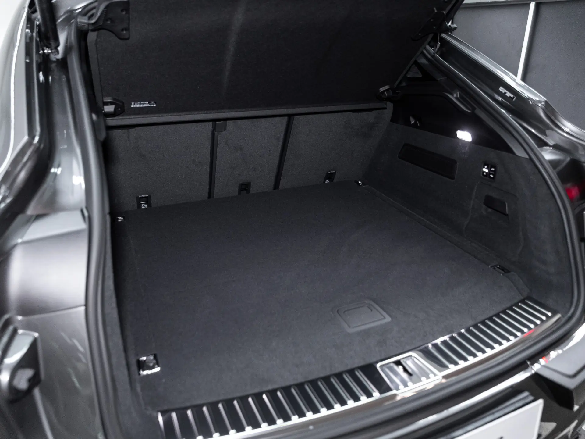 Cayenne E-Hybrid Black Edition Coupé