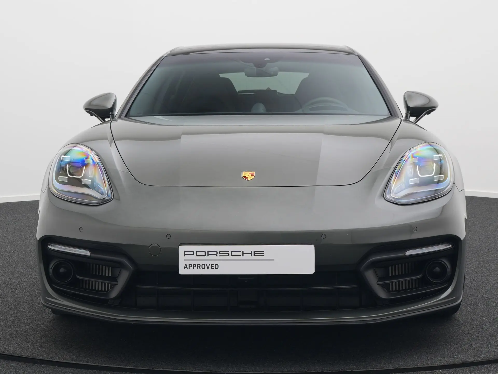 Panamera 4 E-Hybrid Sport Turismo Platinum Edition