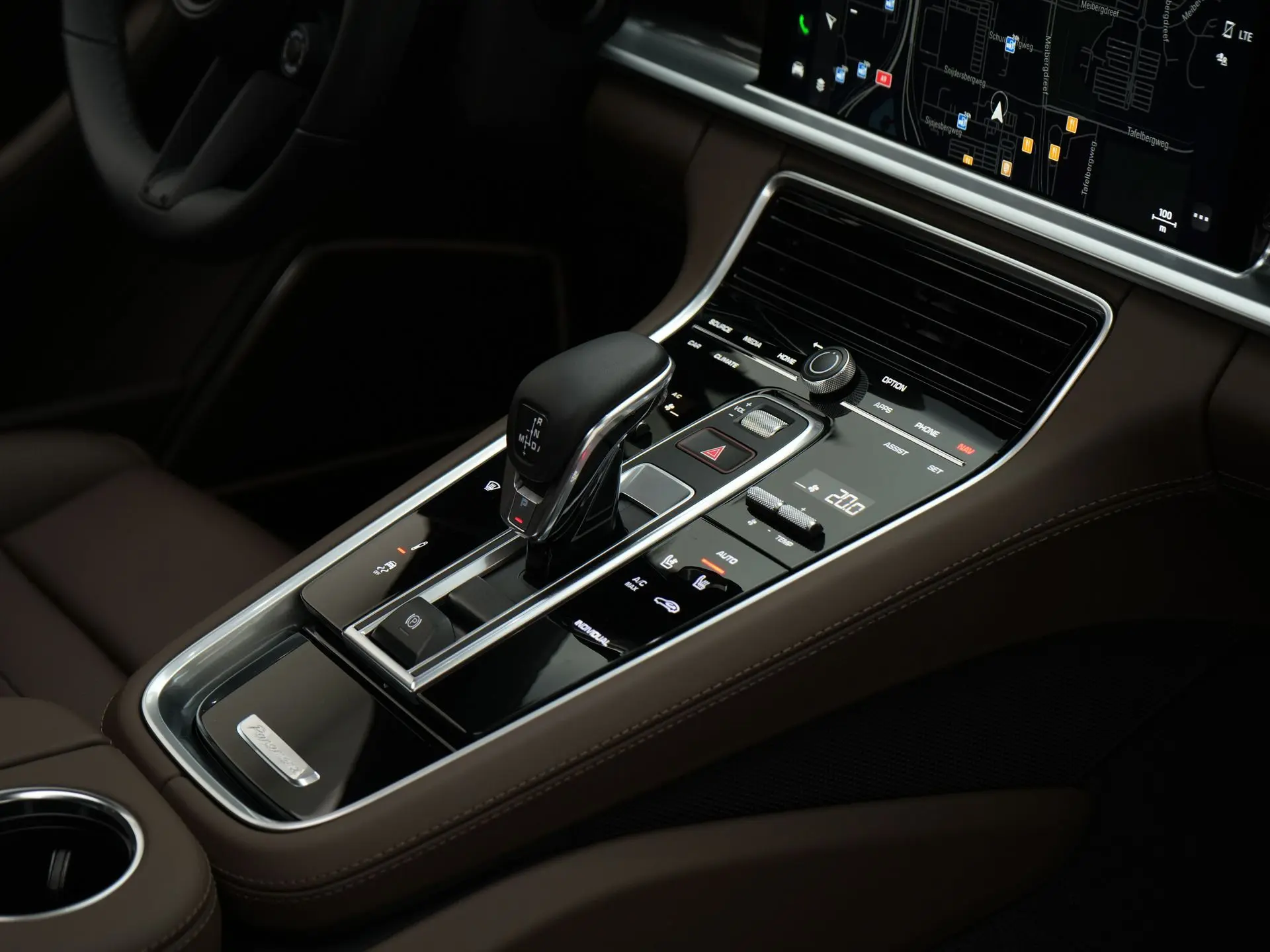 Panamera 4 E-Hybrid Sport Turismo Platinum Edition