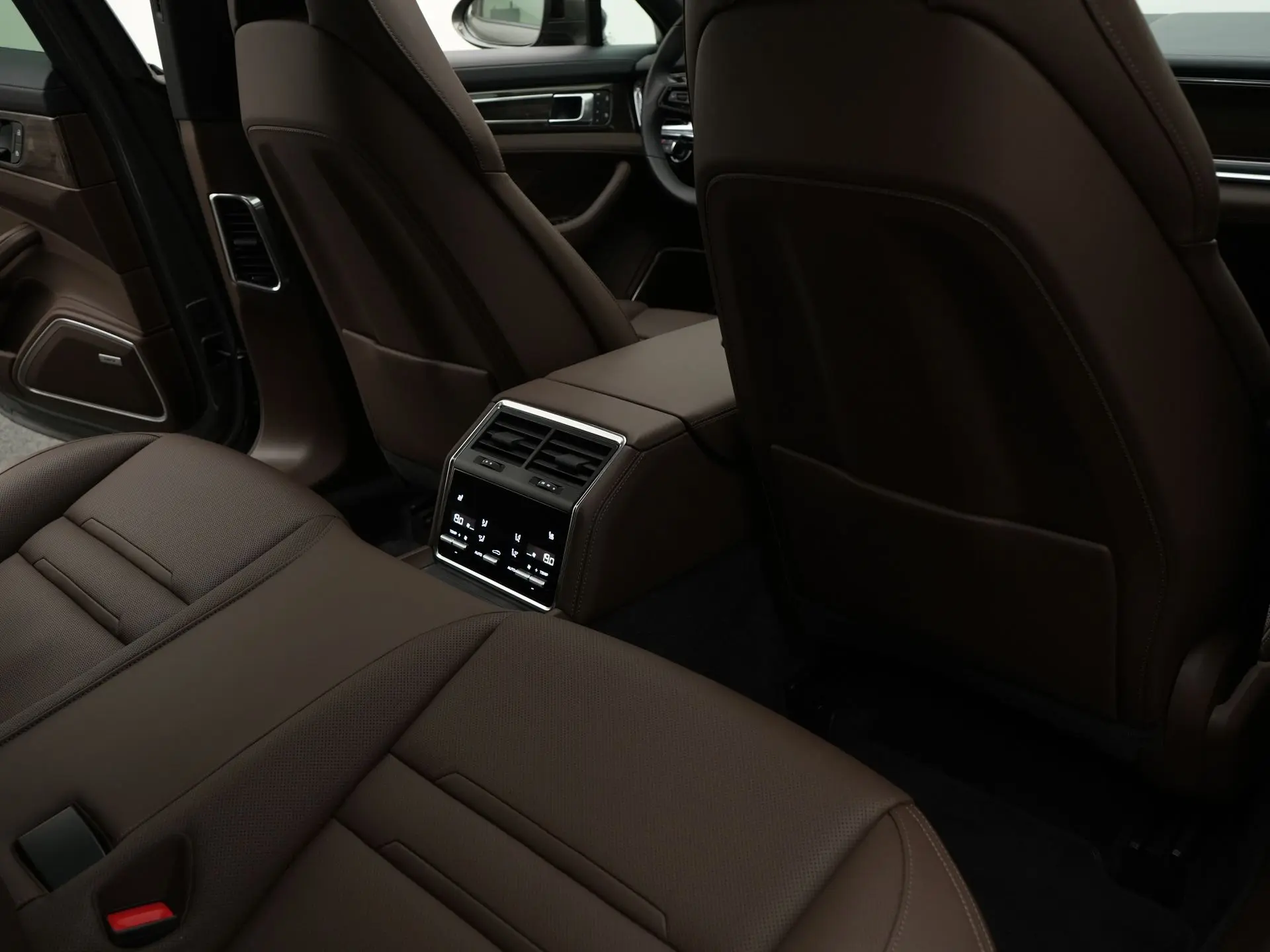 Panamera 4 E-Hybrid Sport Turismo Platinum Edition