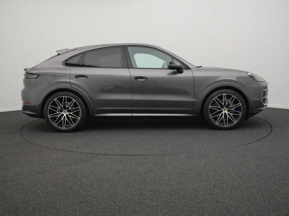 Porsche Cayenne Turbo E-Hybrid Coupé