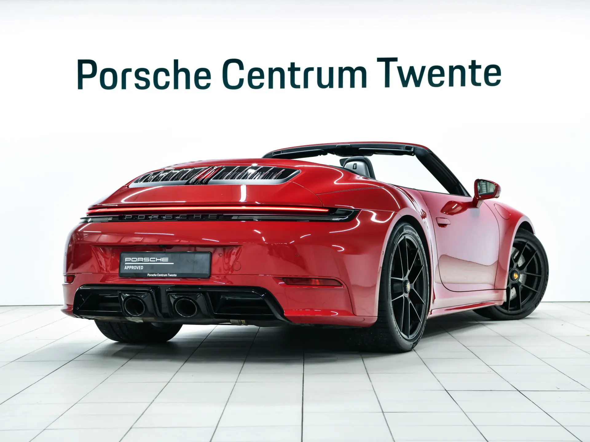 911 Carrera 4 GTS Cabriolet