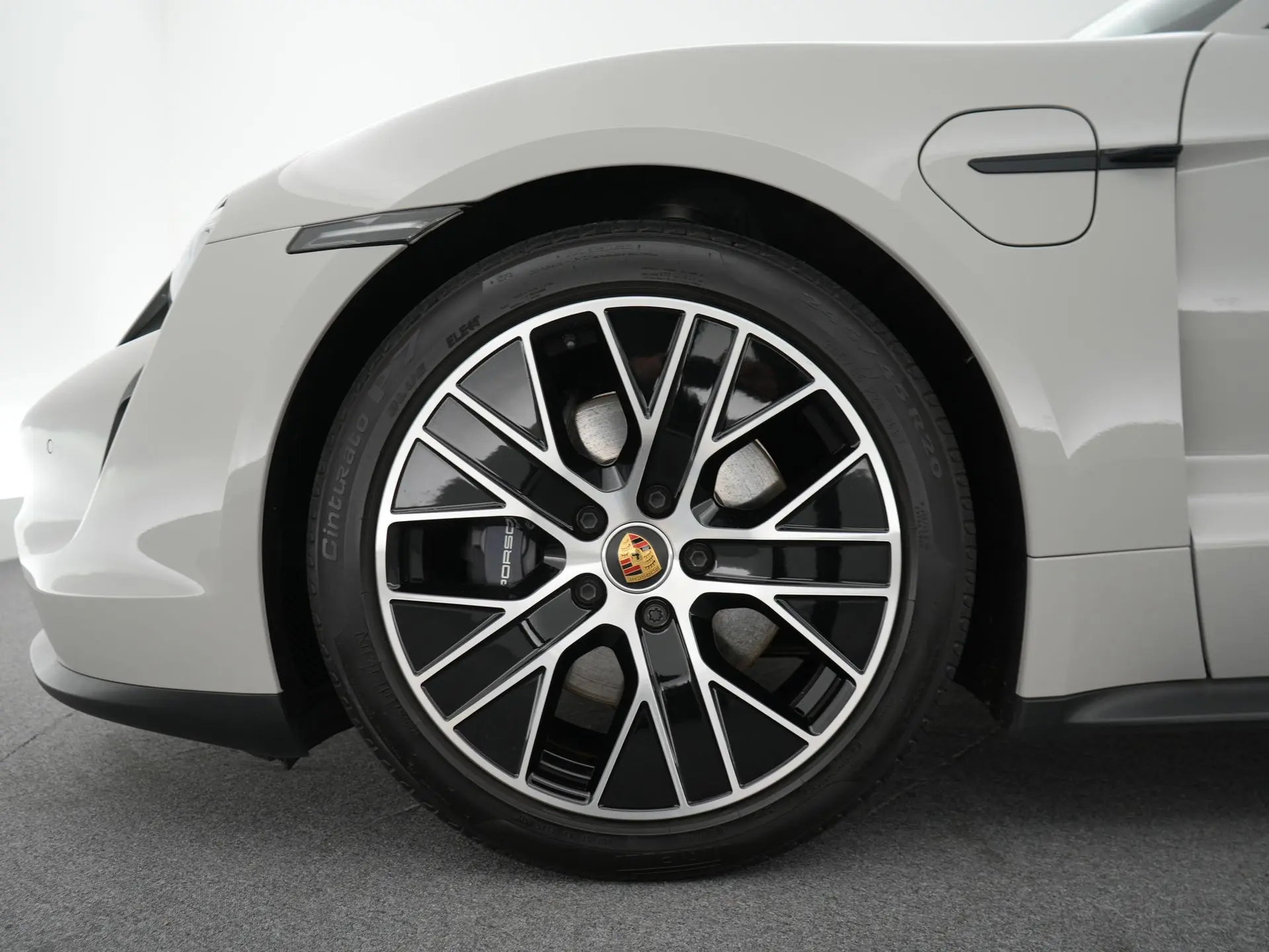 Taycan Sport Turismo