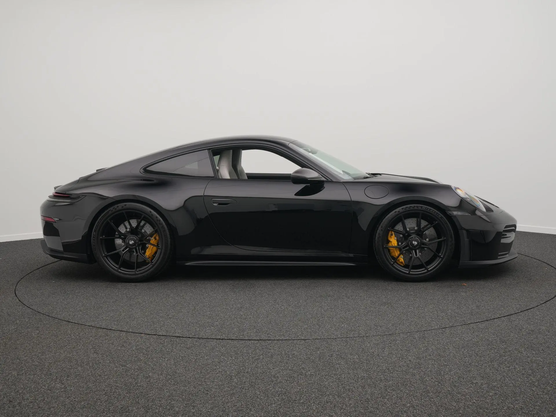 911 GT3 Touring