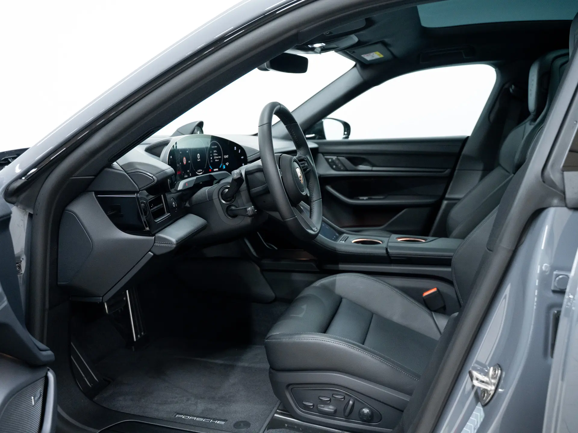 Taycan Black Edition