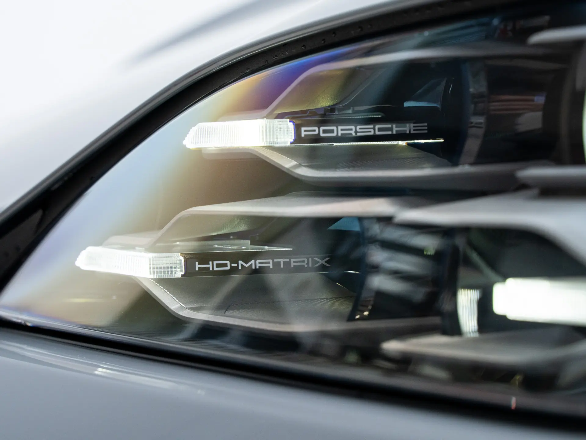 Taycan Black Edition