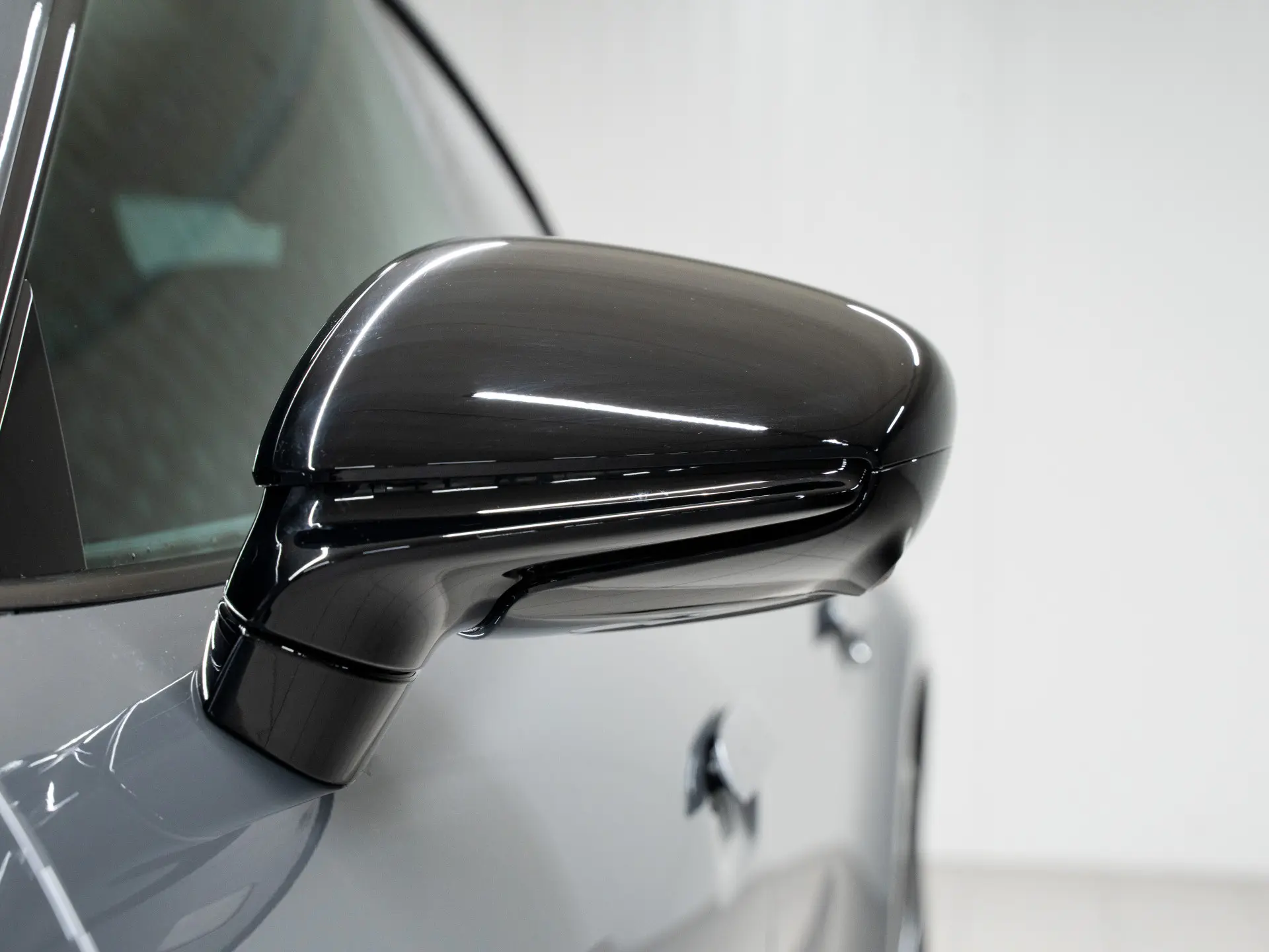 Taycan Black Edition