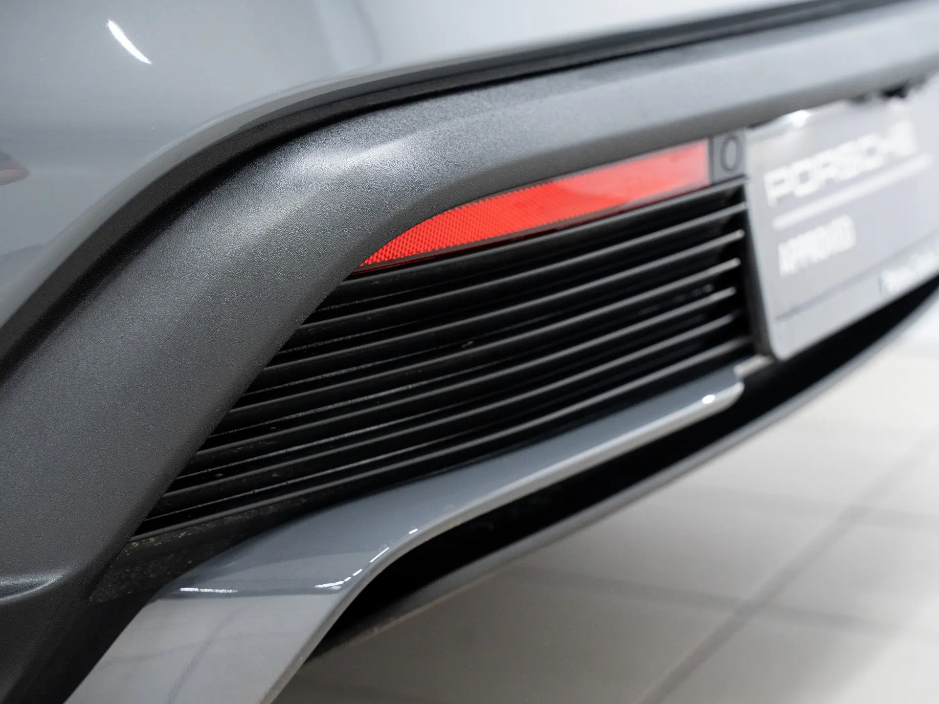 Taycan Black Edition