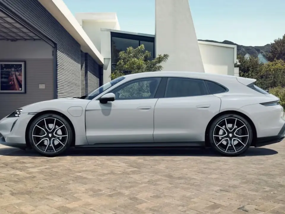 Taycan Sport Turismo 