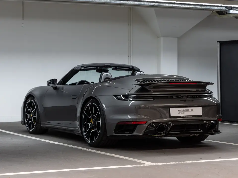Porsche 911 Turbo S Cabriolet