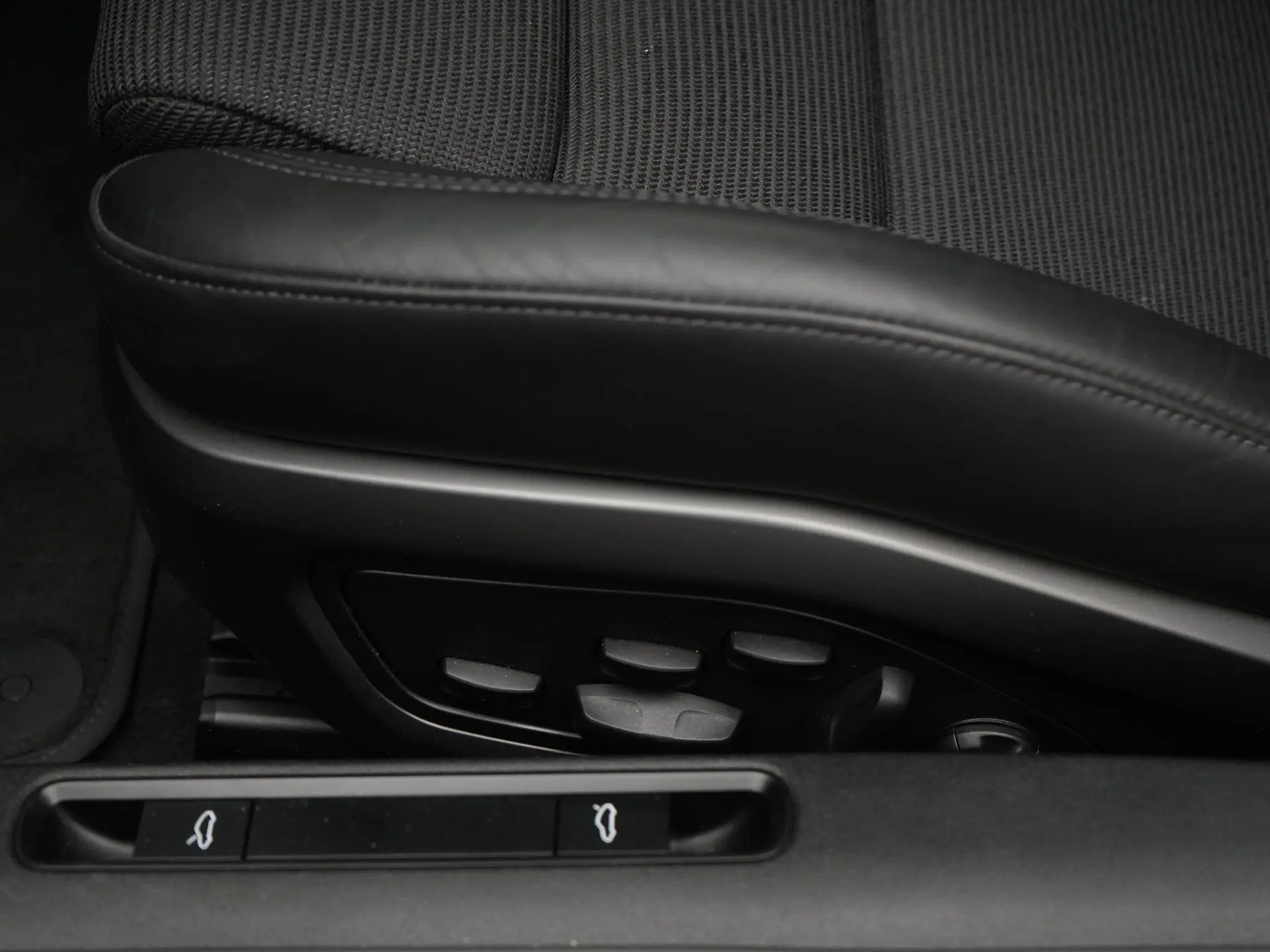 911 GT3 Touring MJ2022