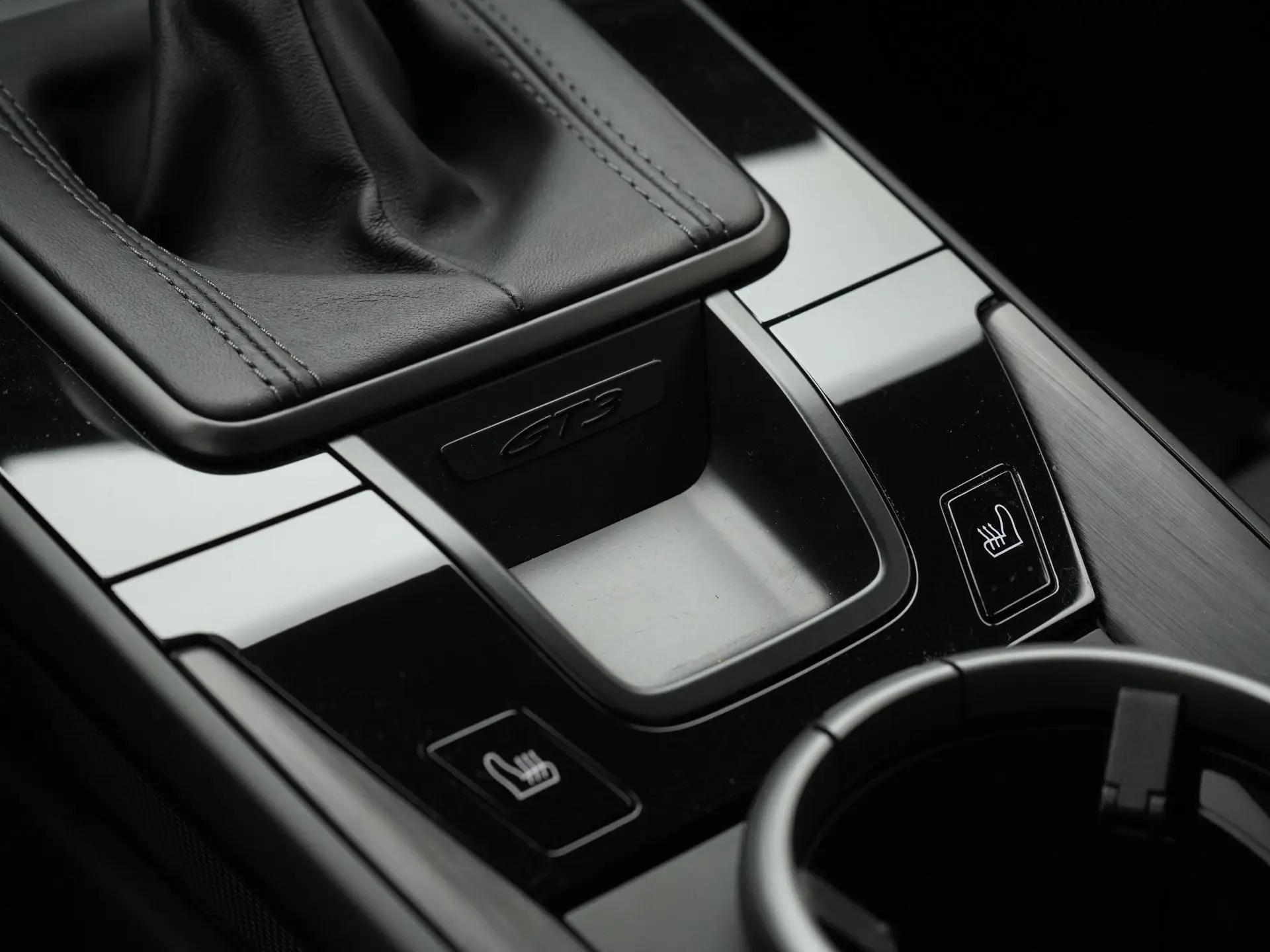 911 GT3 Touring MJ2022