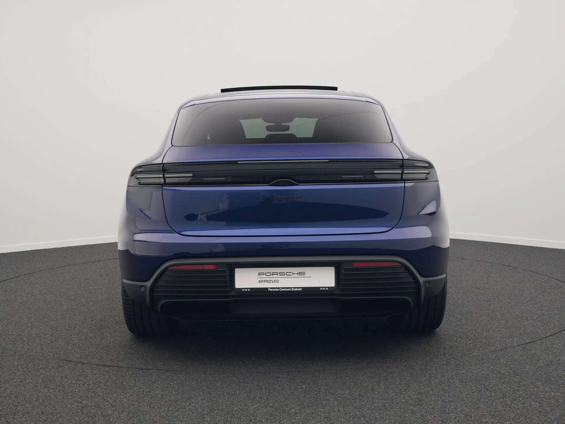 Macan 4