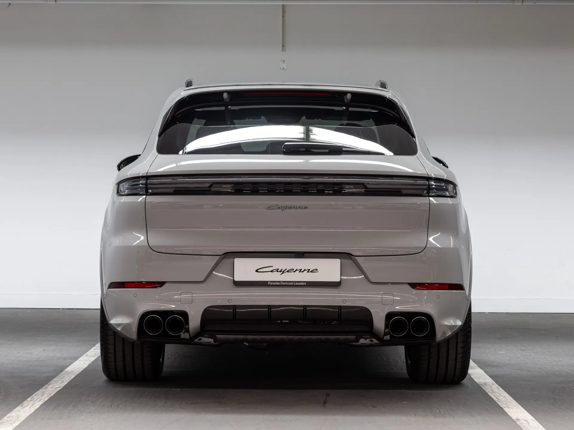 Cayenne E-Hybrid Black Edition