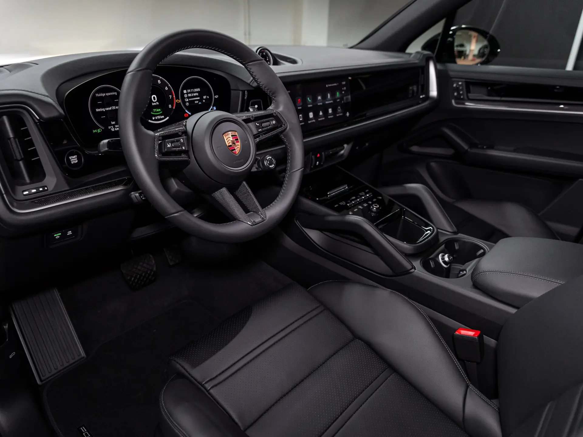 Cayenne E-Hybrid Black Edition