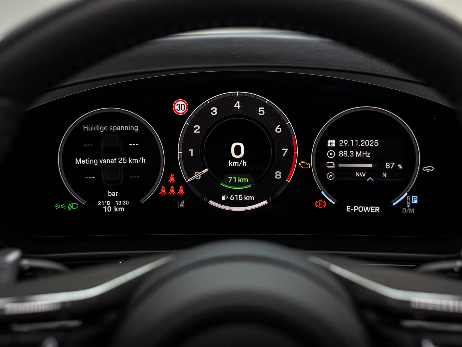 Cayenne E-Hybrid Black Edition