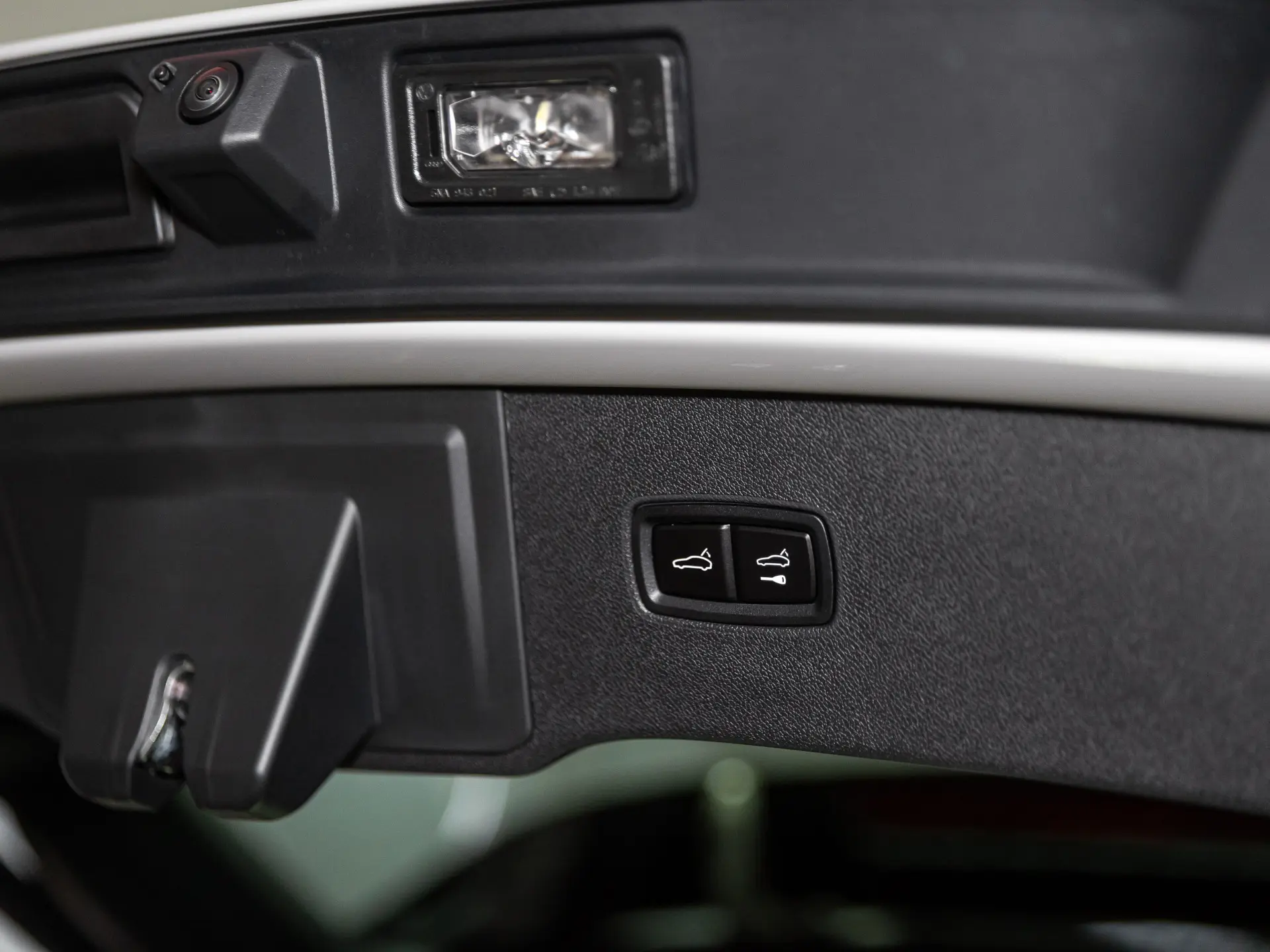 Cayenne E-Hybrid Black Edition