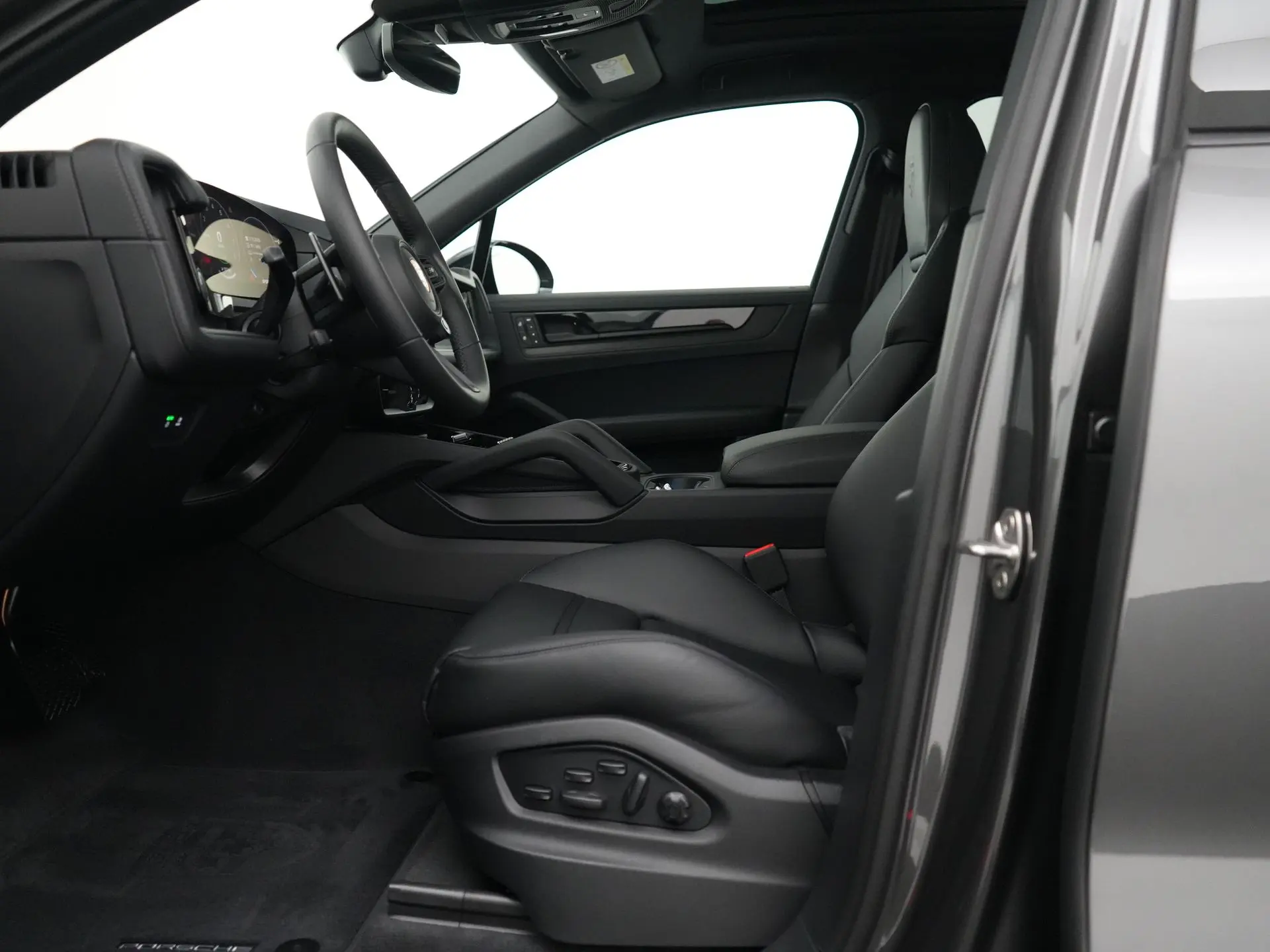 Cayenne E-Hybrid Black Edition