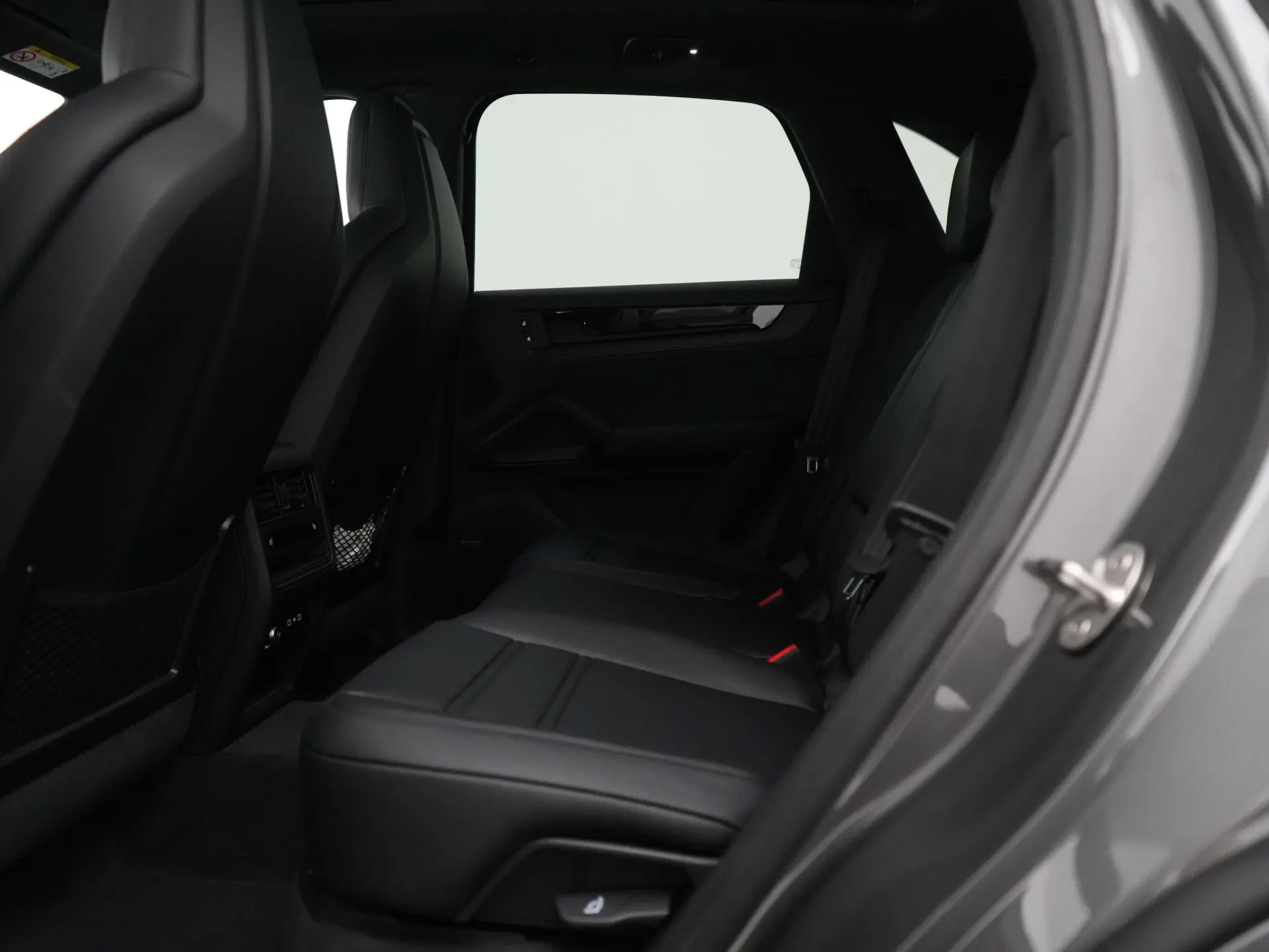 Cayenne E-Hybrid Black Edition